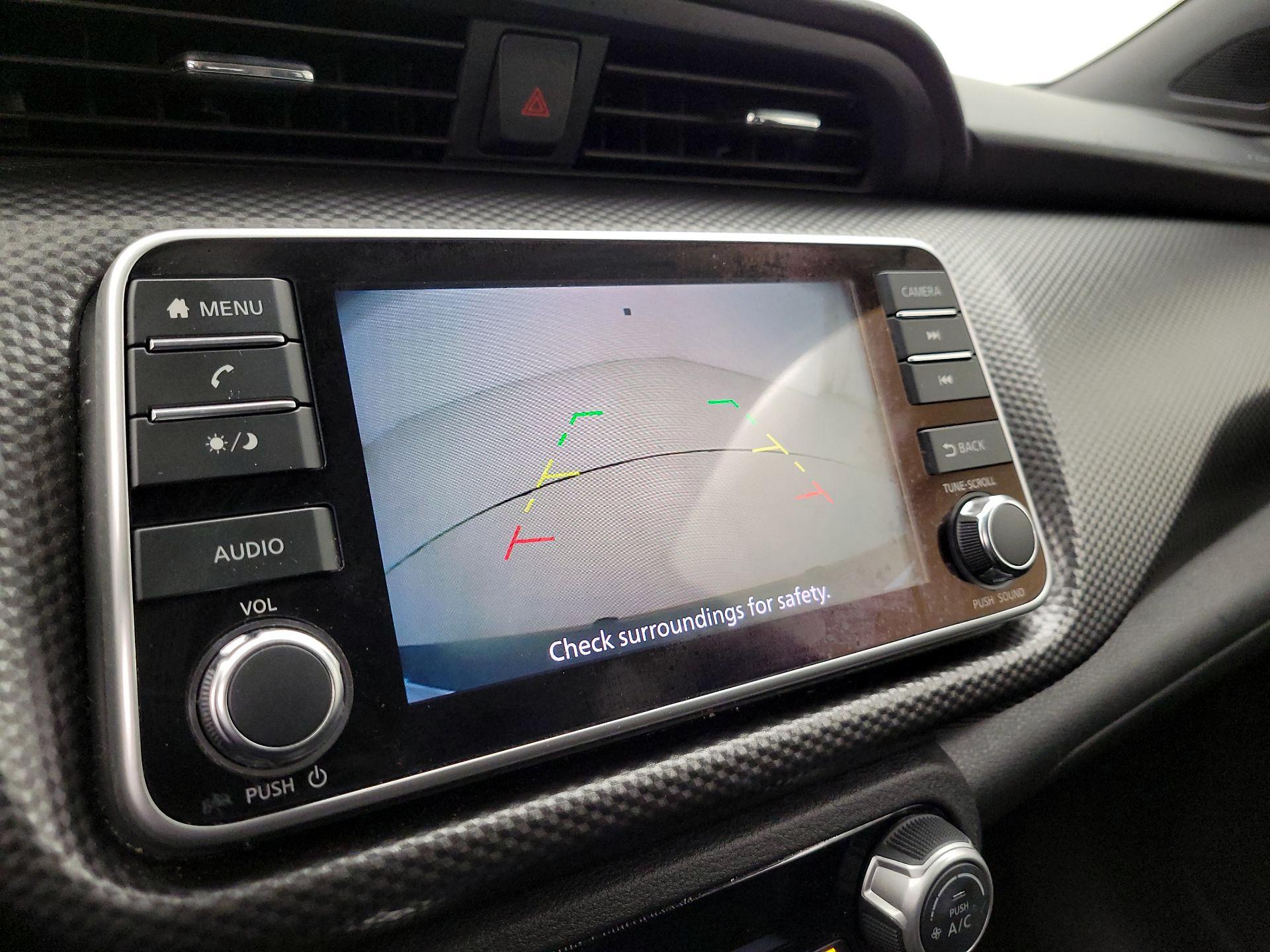 Thumbnail: 2020 Nissan Kicks - 13