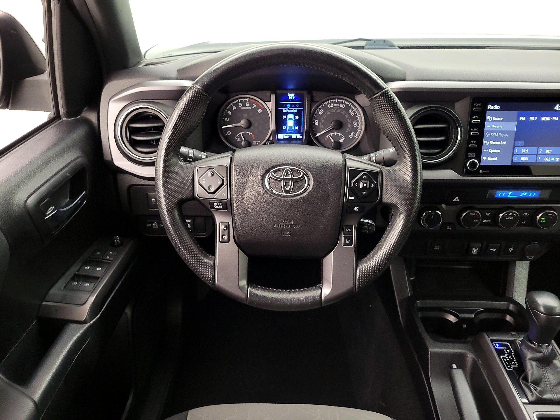 Thumbnail: 2022 Toyota Tacoma - 10