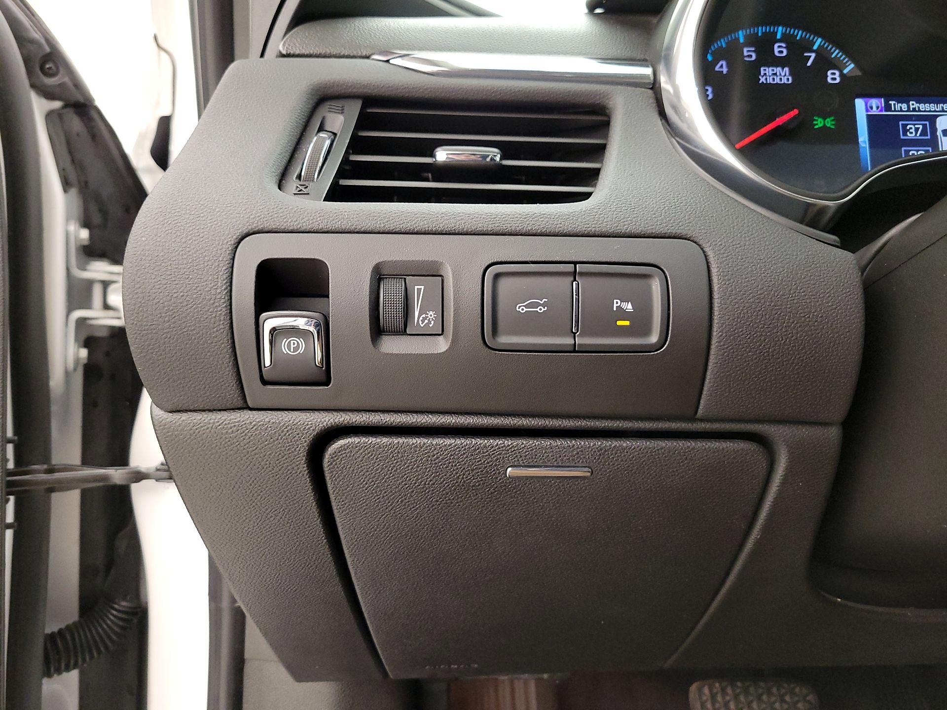 Thumbnail: 2018 Chevrolet Impala - 13