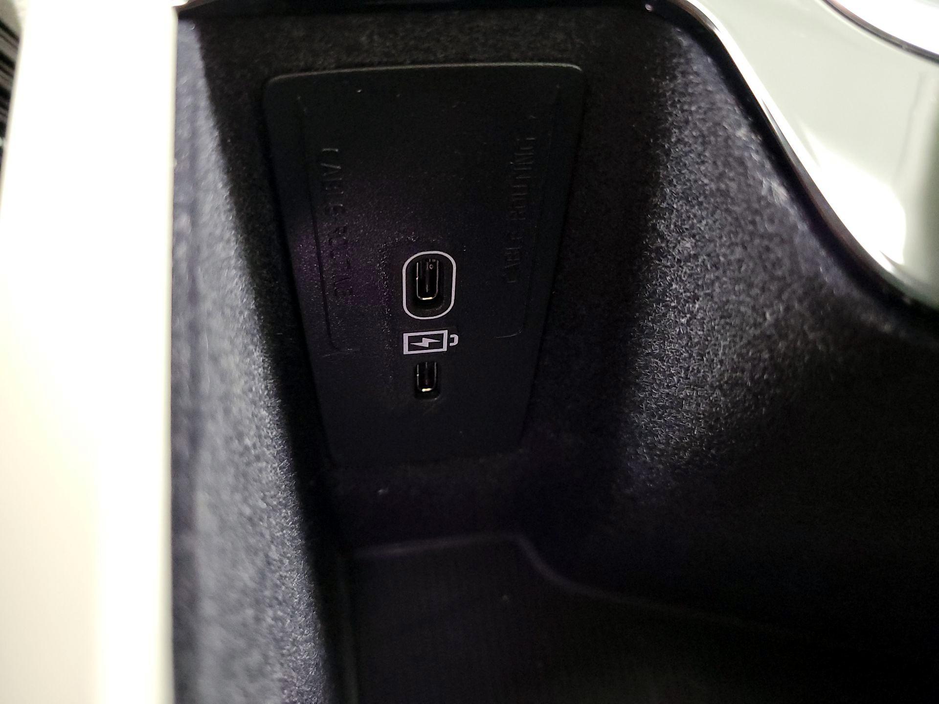 Thumbnail: 2023 Volvo XC90 - 19