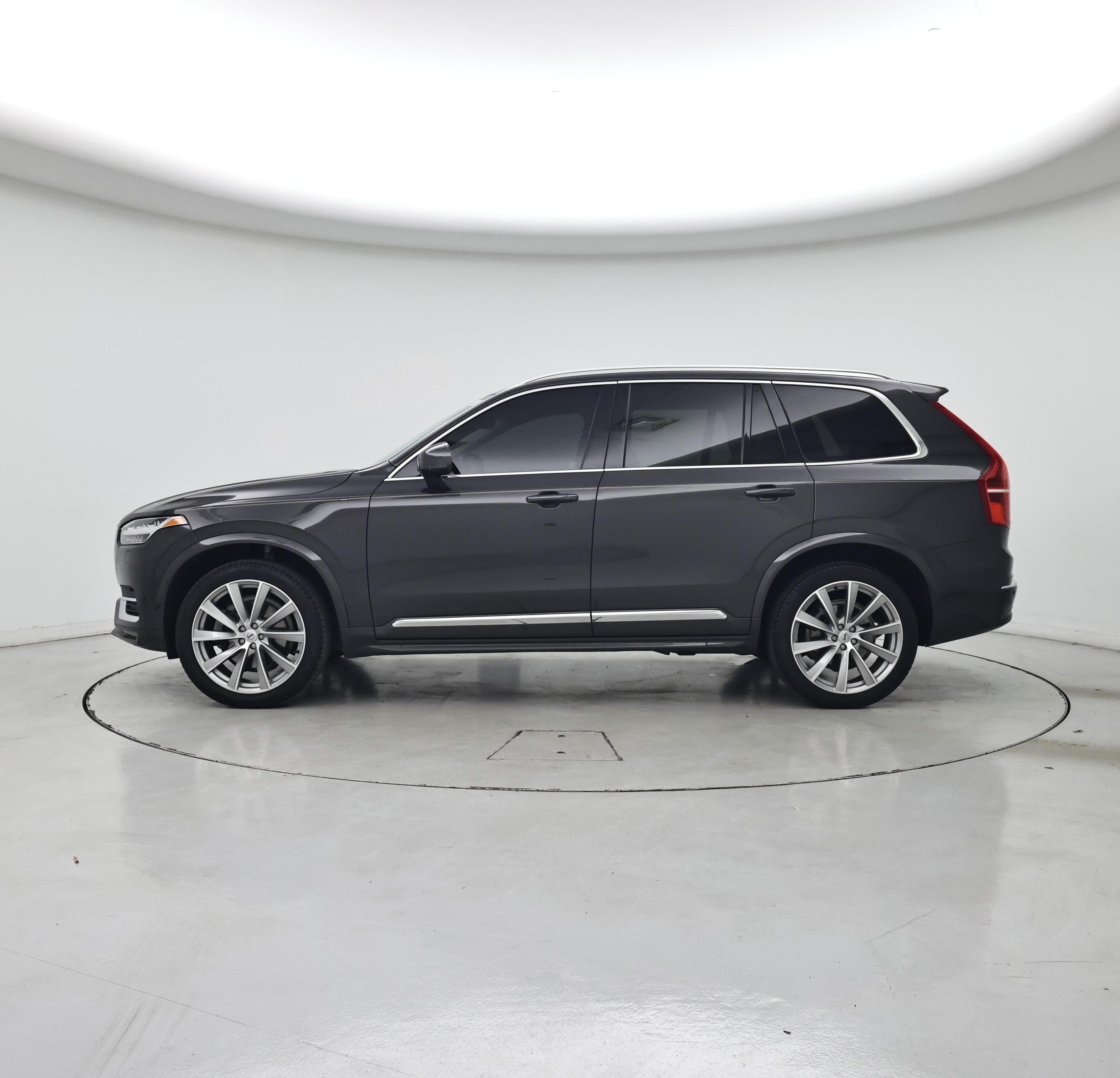 Thumbnail: 2023 Volvo XC90 - 3