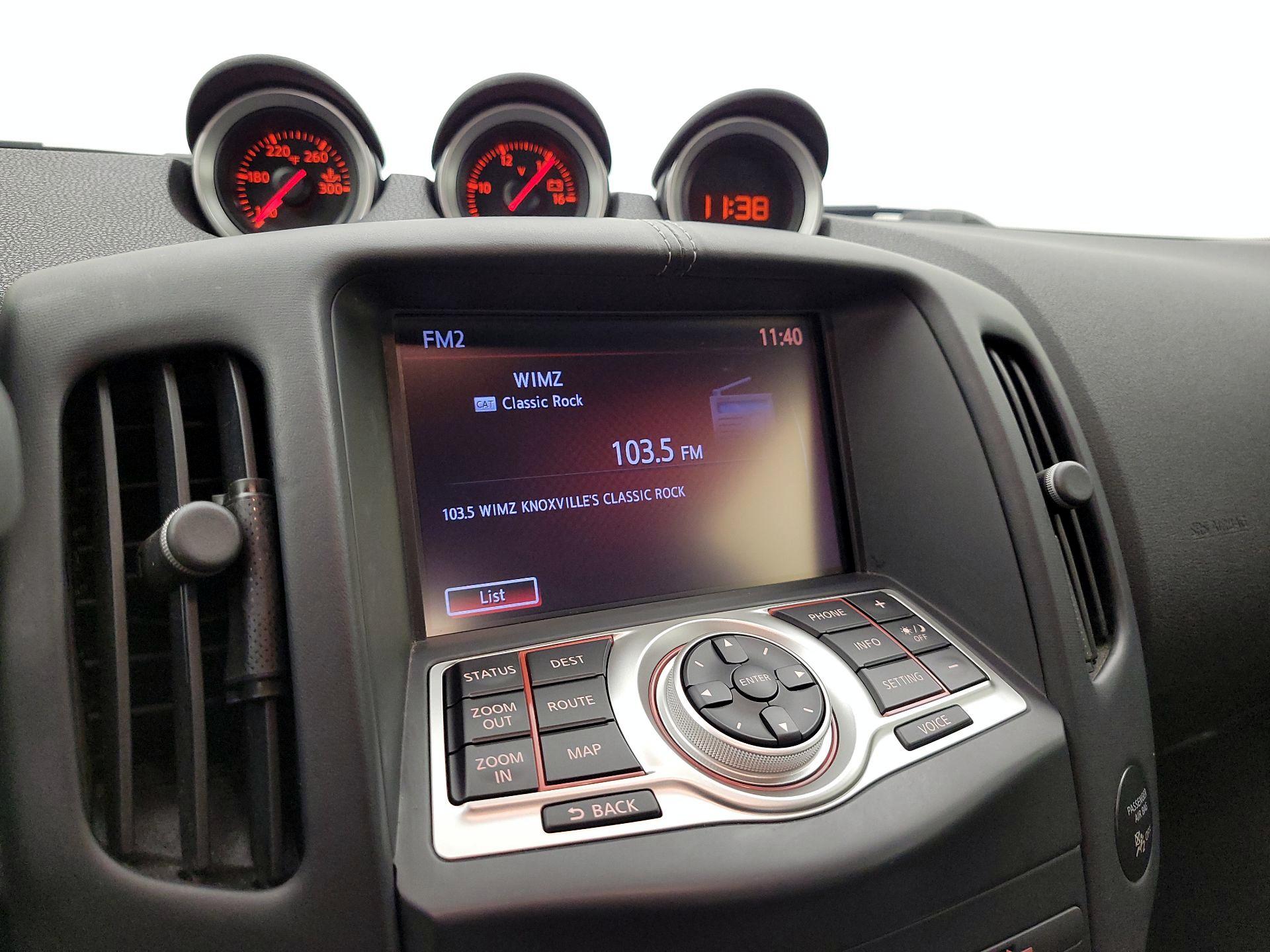 Thumbnail: 2014 Nissan Z - 16