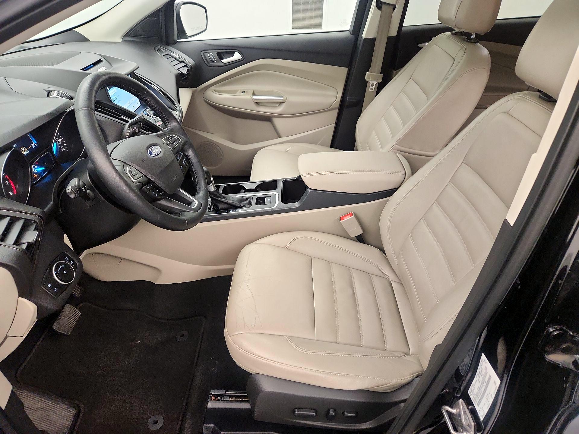 Thumbnail: 2017 Ford Escape - 11