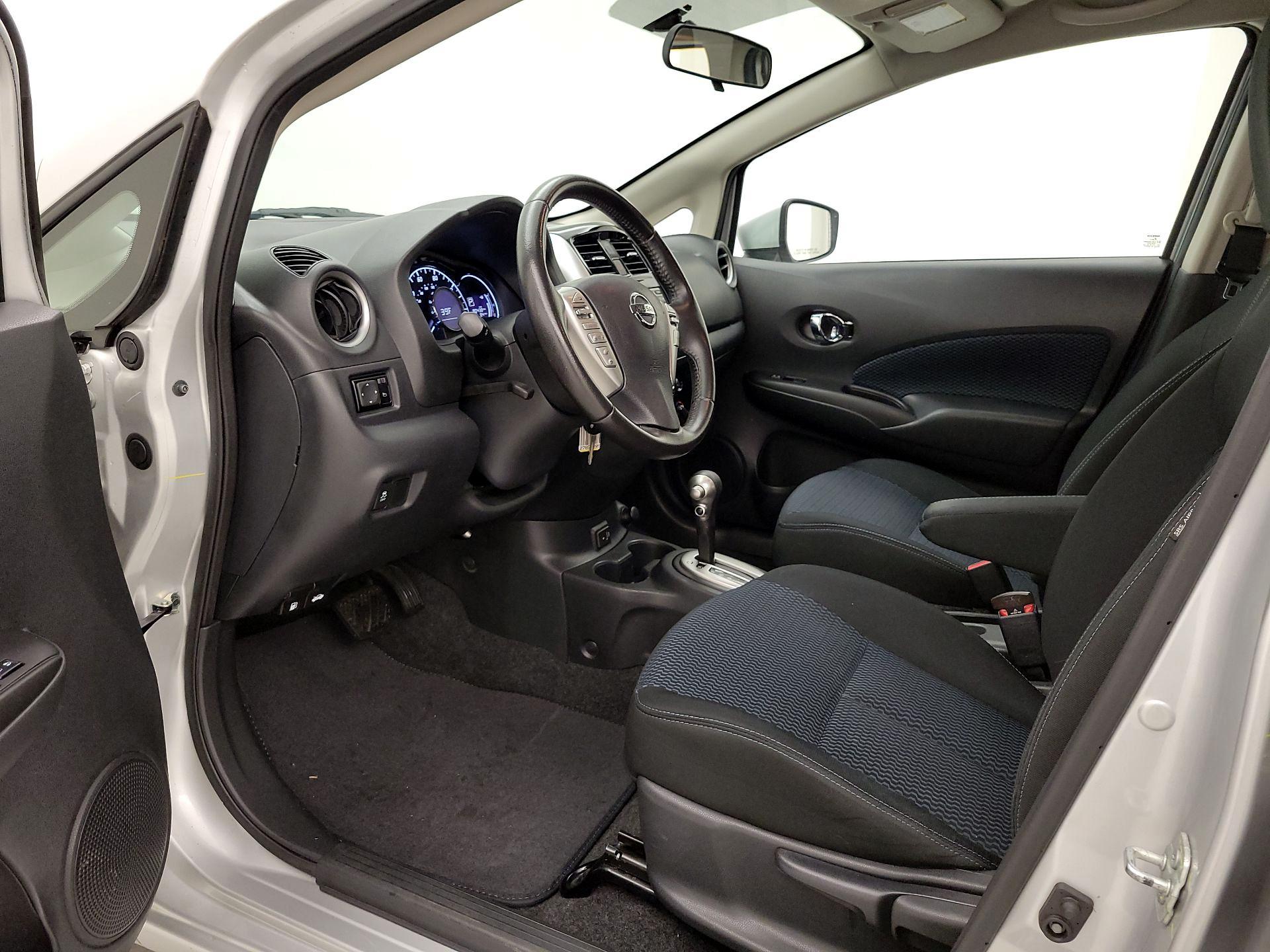 Thumbnail: 2017 Nissan Versa Note - 11