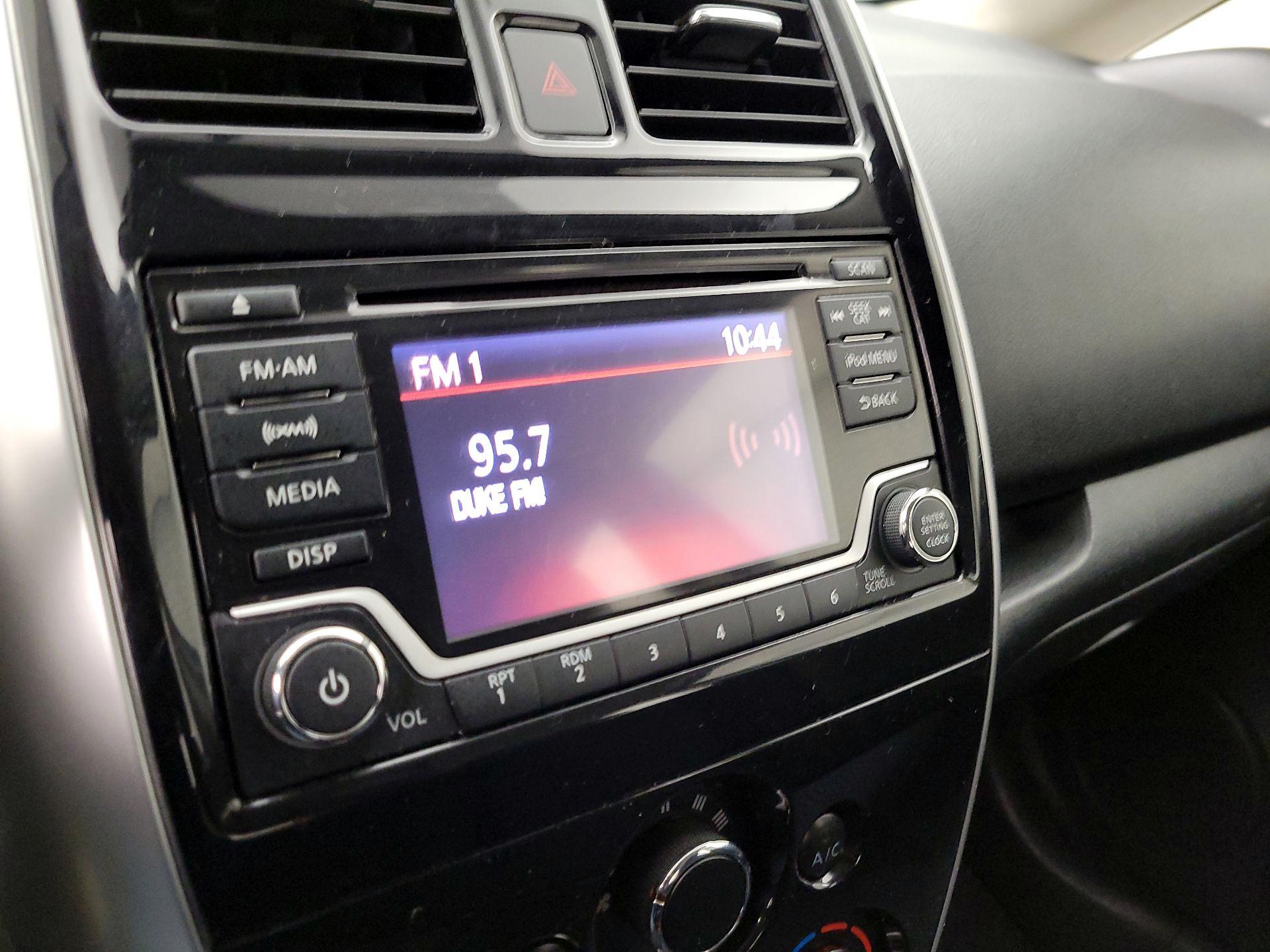 Thumbnail: 2017 Nissan Versa Note - 15