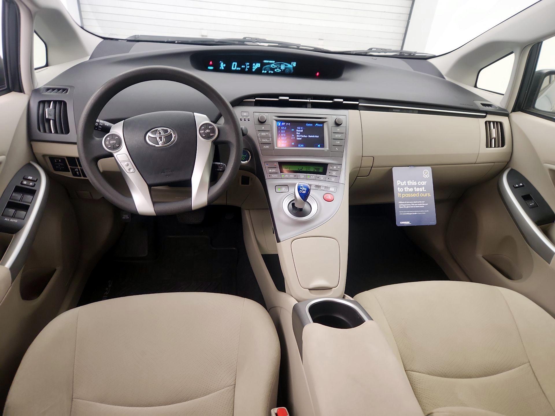 Thumbnail: 2014 Toyota Prius - 9