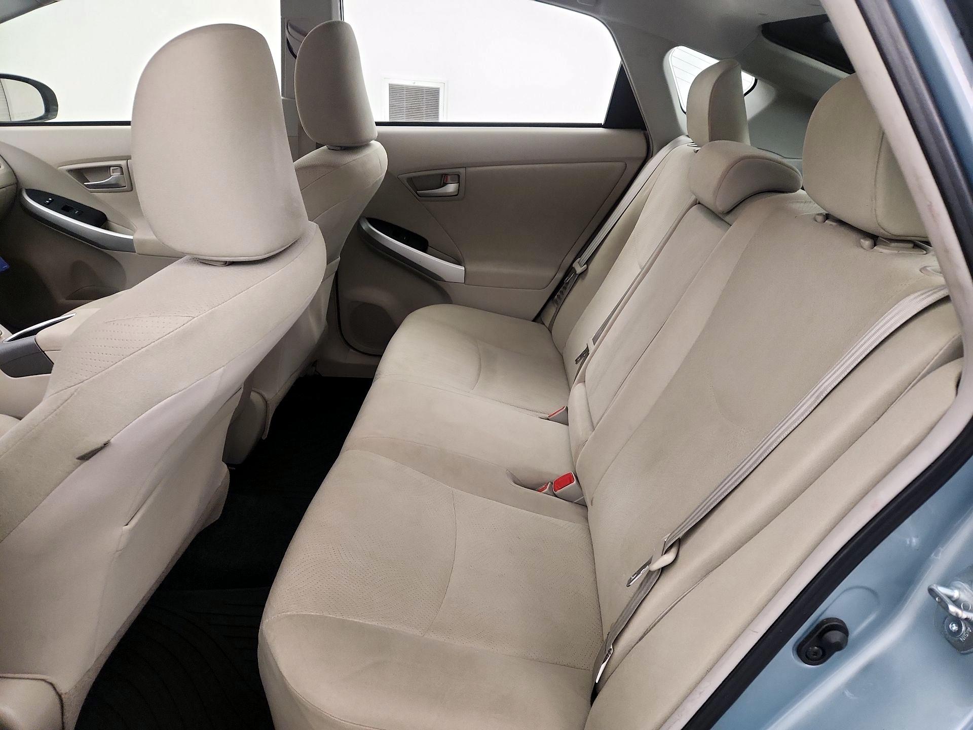 Thumbnail: 2014 Toyota Prius - 17