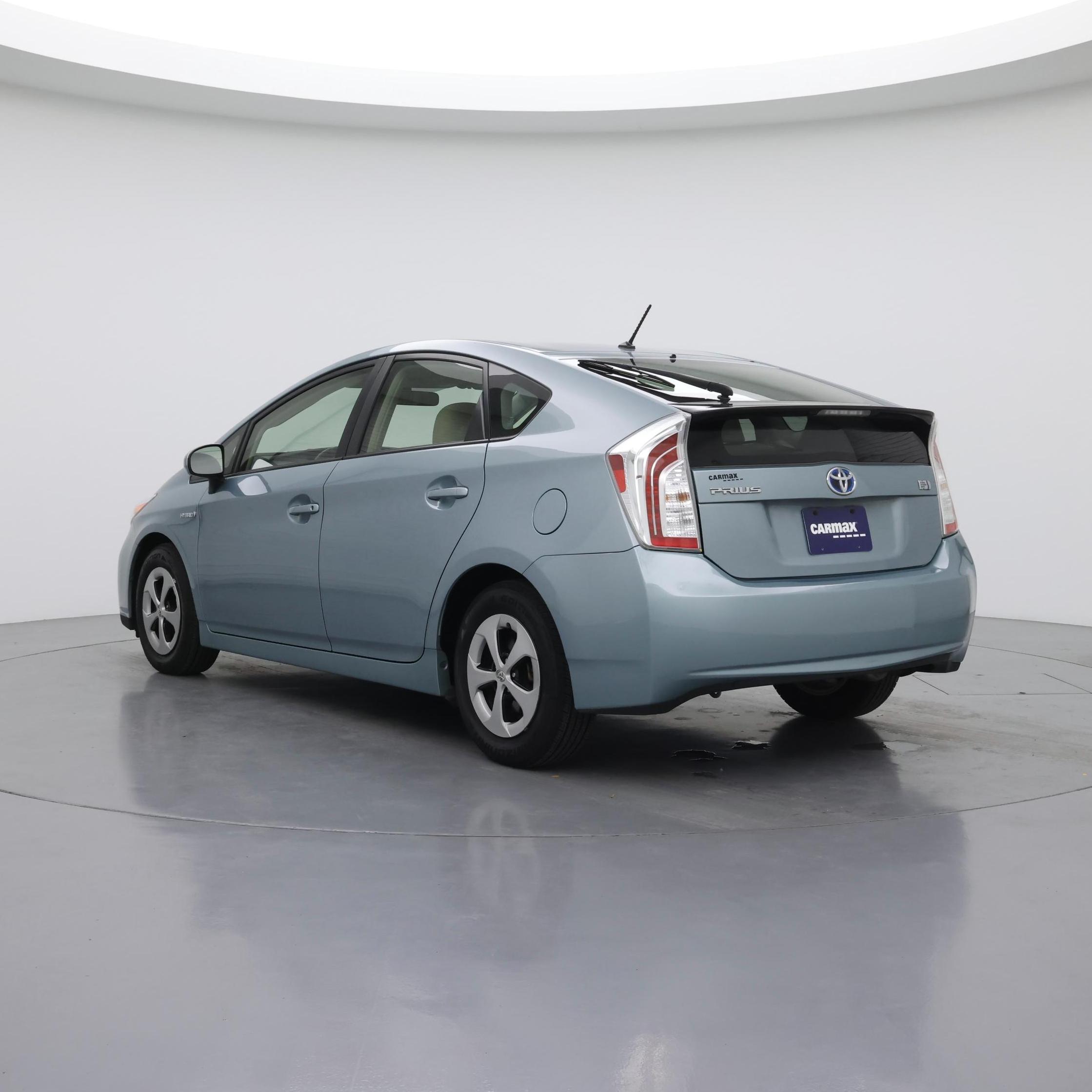 Thumbnail: 2014 Toyota Prius - 2