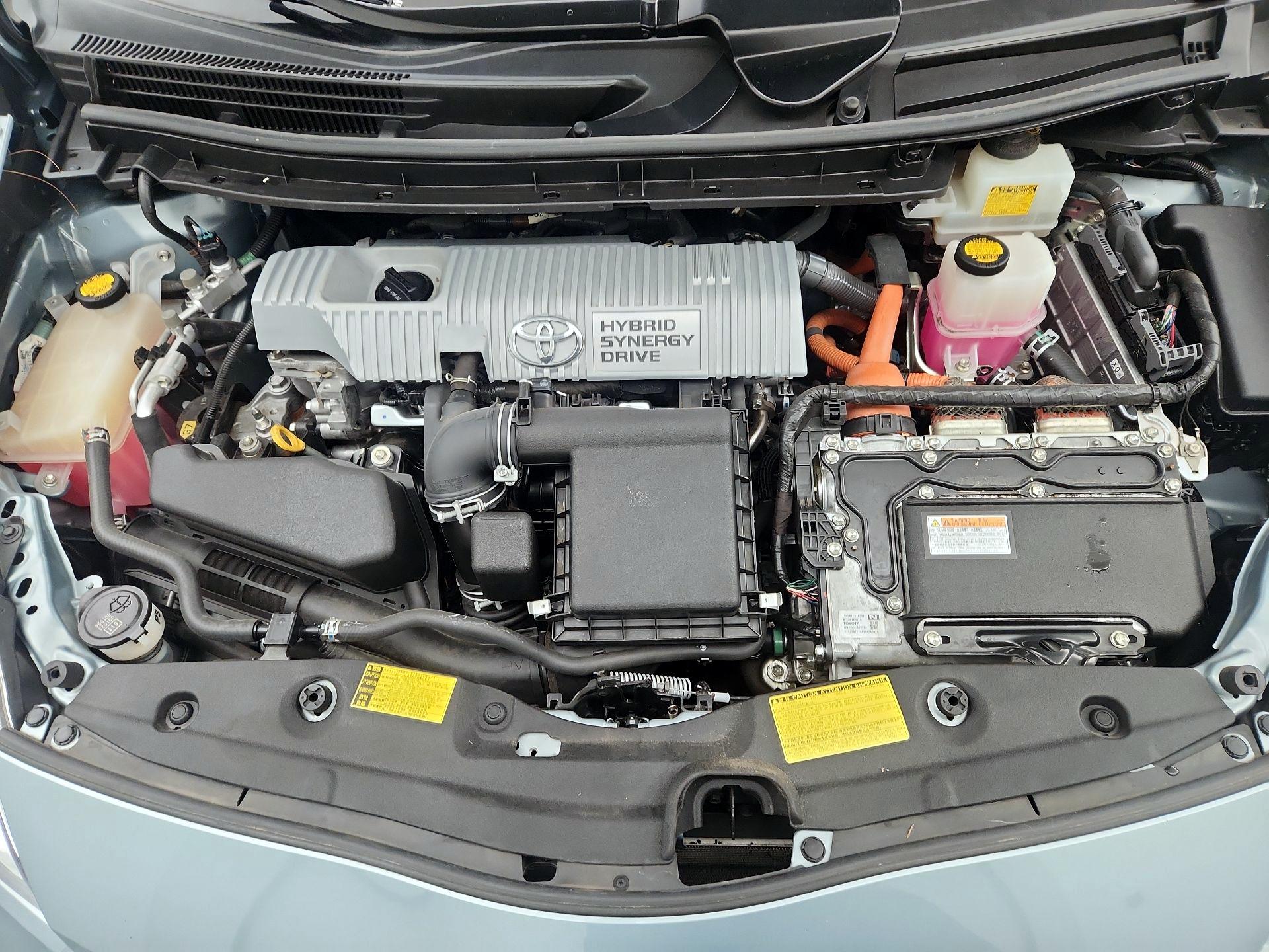 Thumbnail: 2014 Toyota Prius - 19