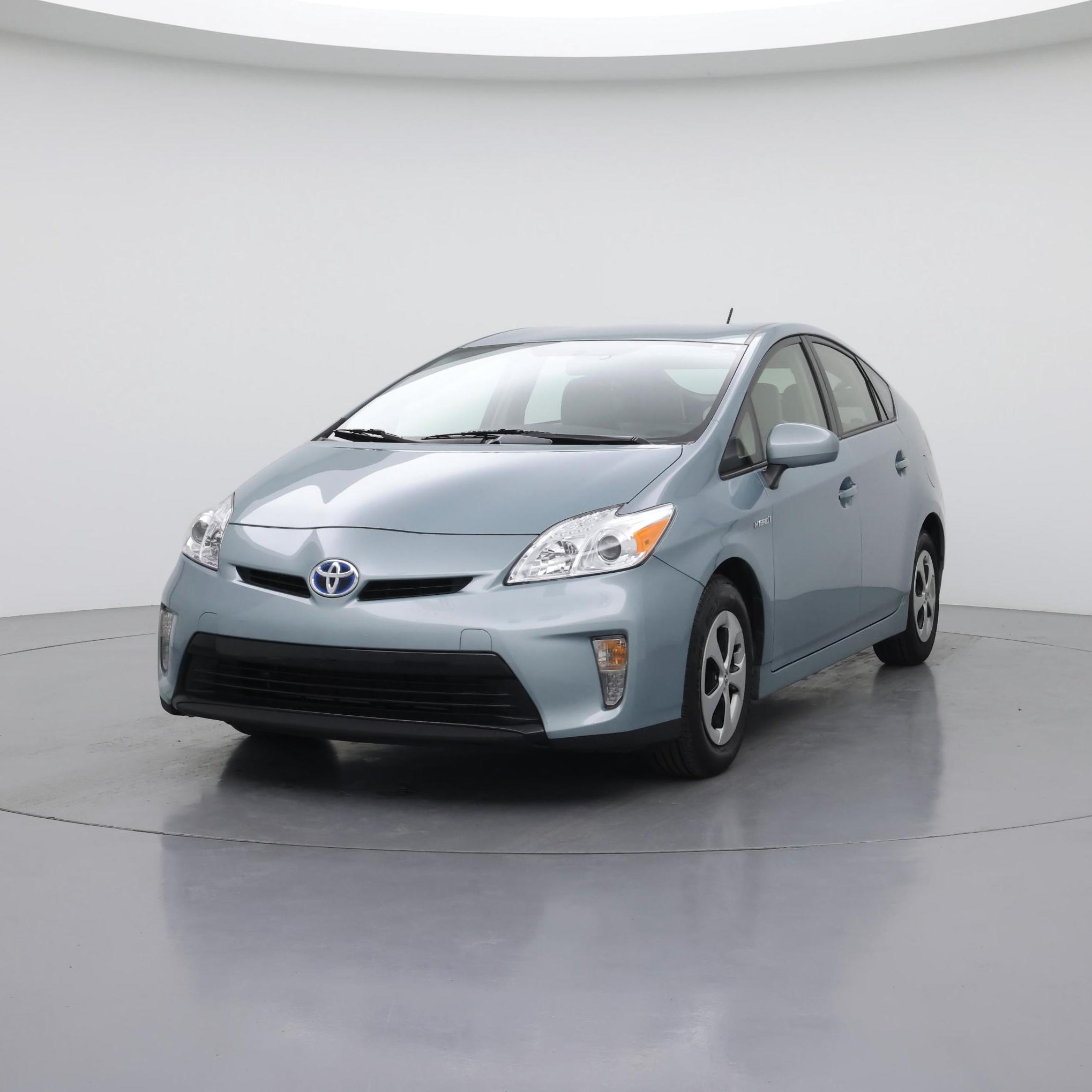 Thumbnail: 2014 Toyota Prius - 4