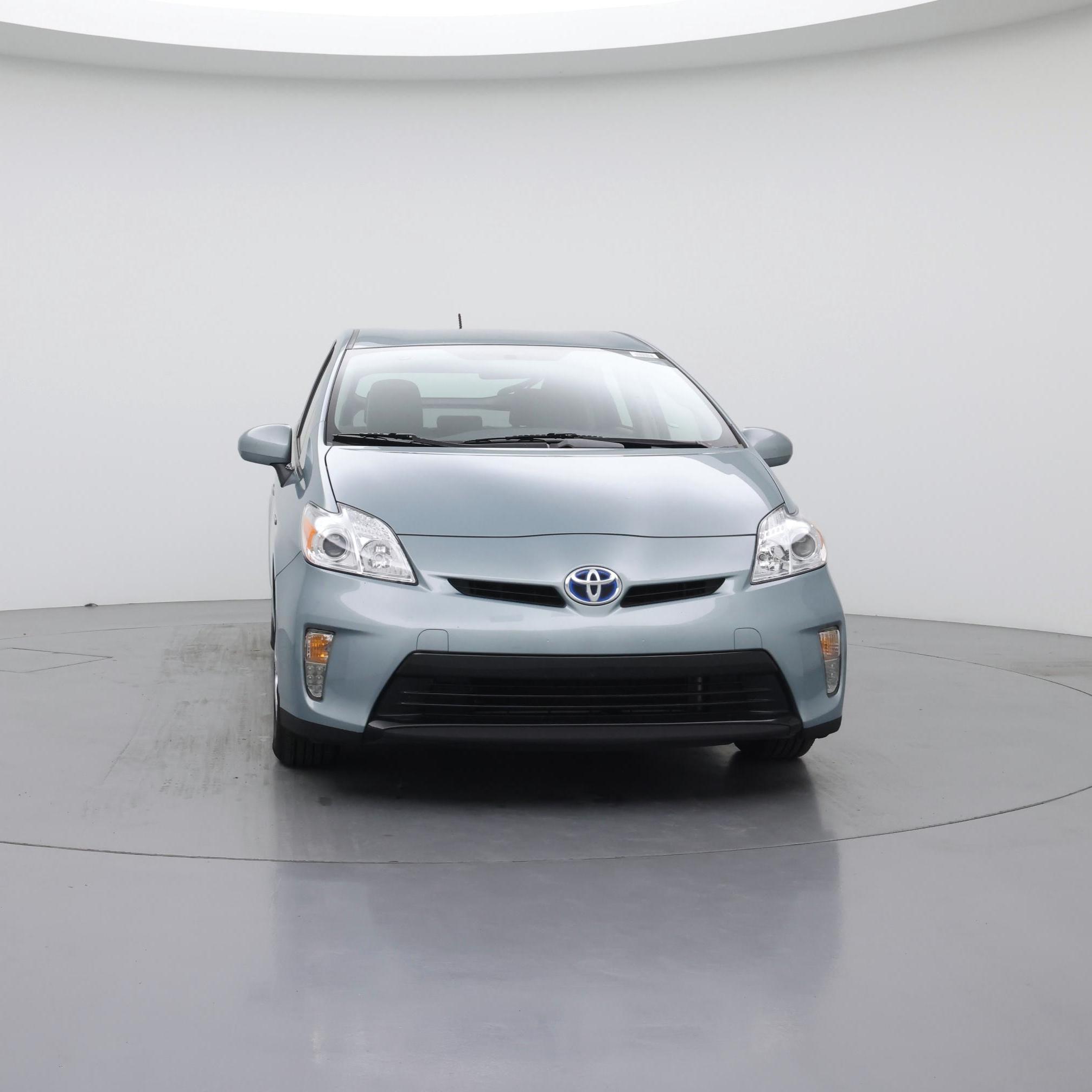 Thumbnail: 2014 Toyota Prius - 5