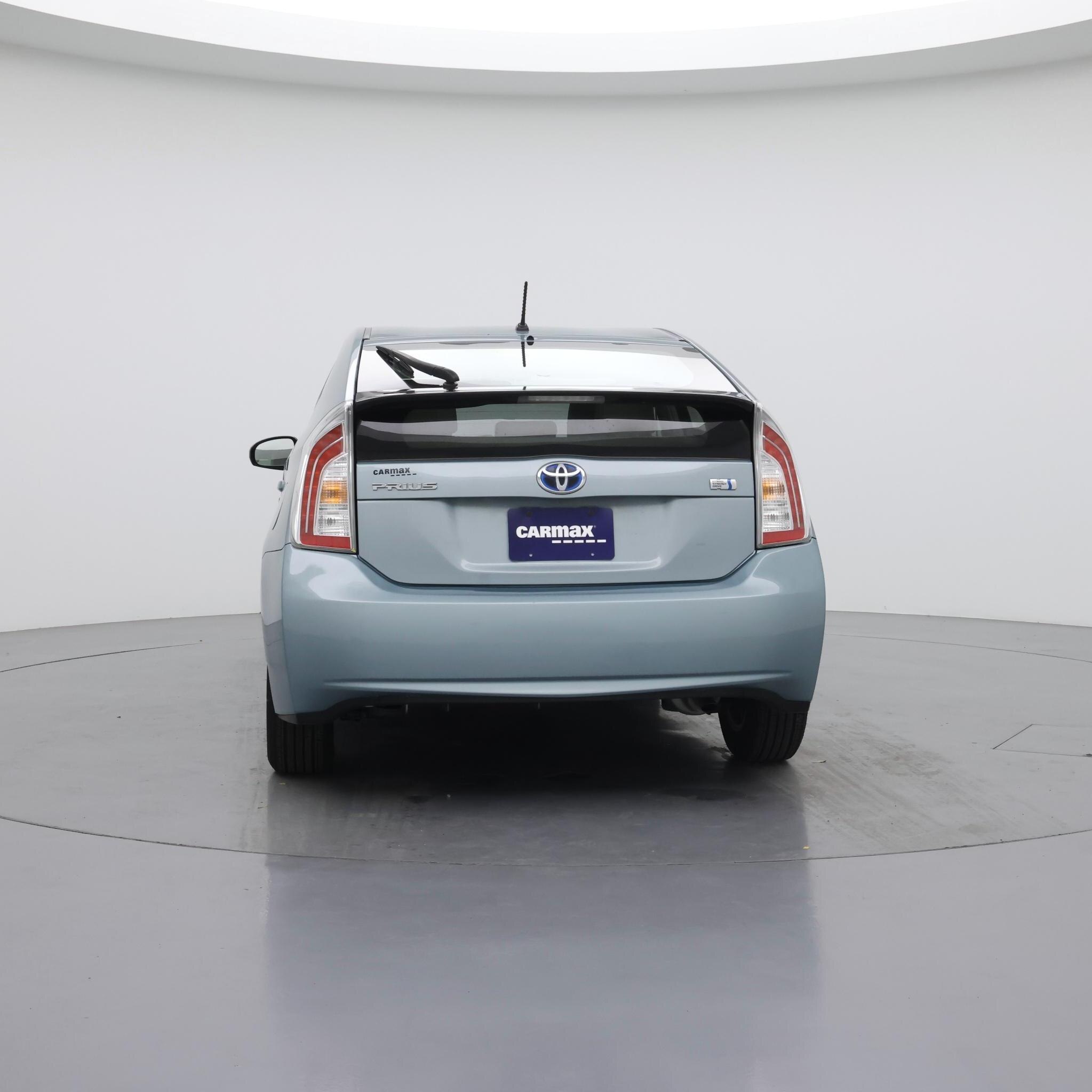 Thumbnail: 2014 Toyota Prius - 6