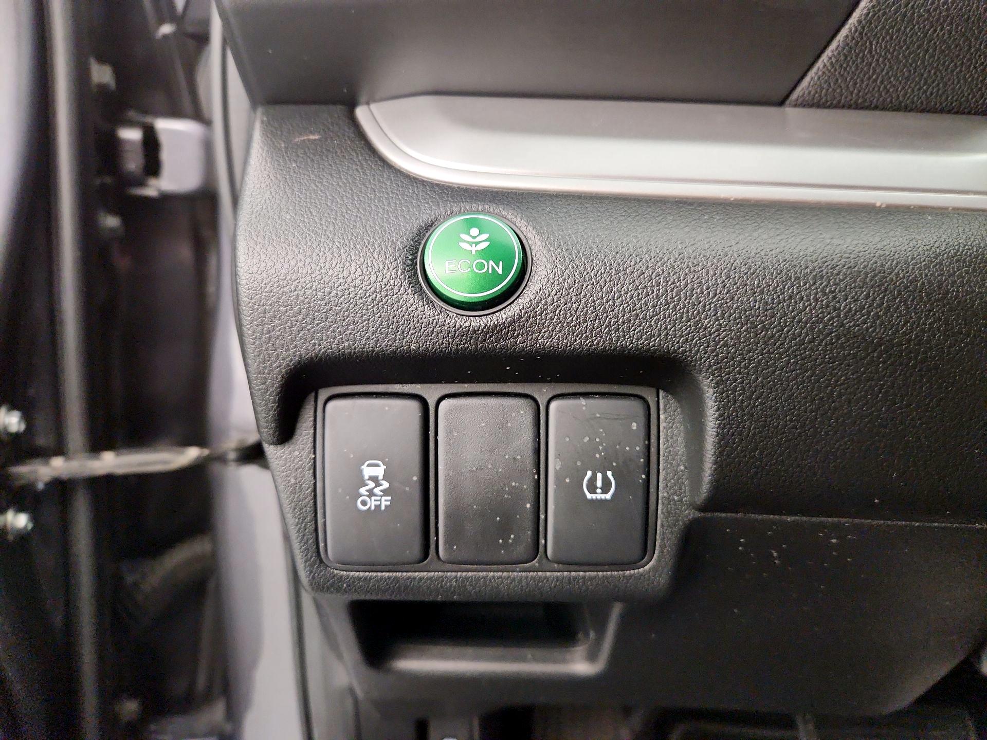 Thumbnail: 2016 Honda CR-V - 13