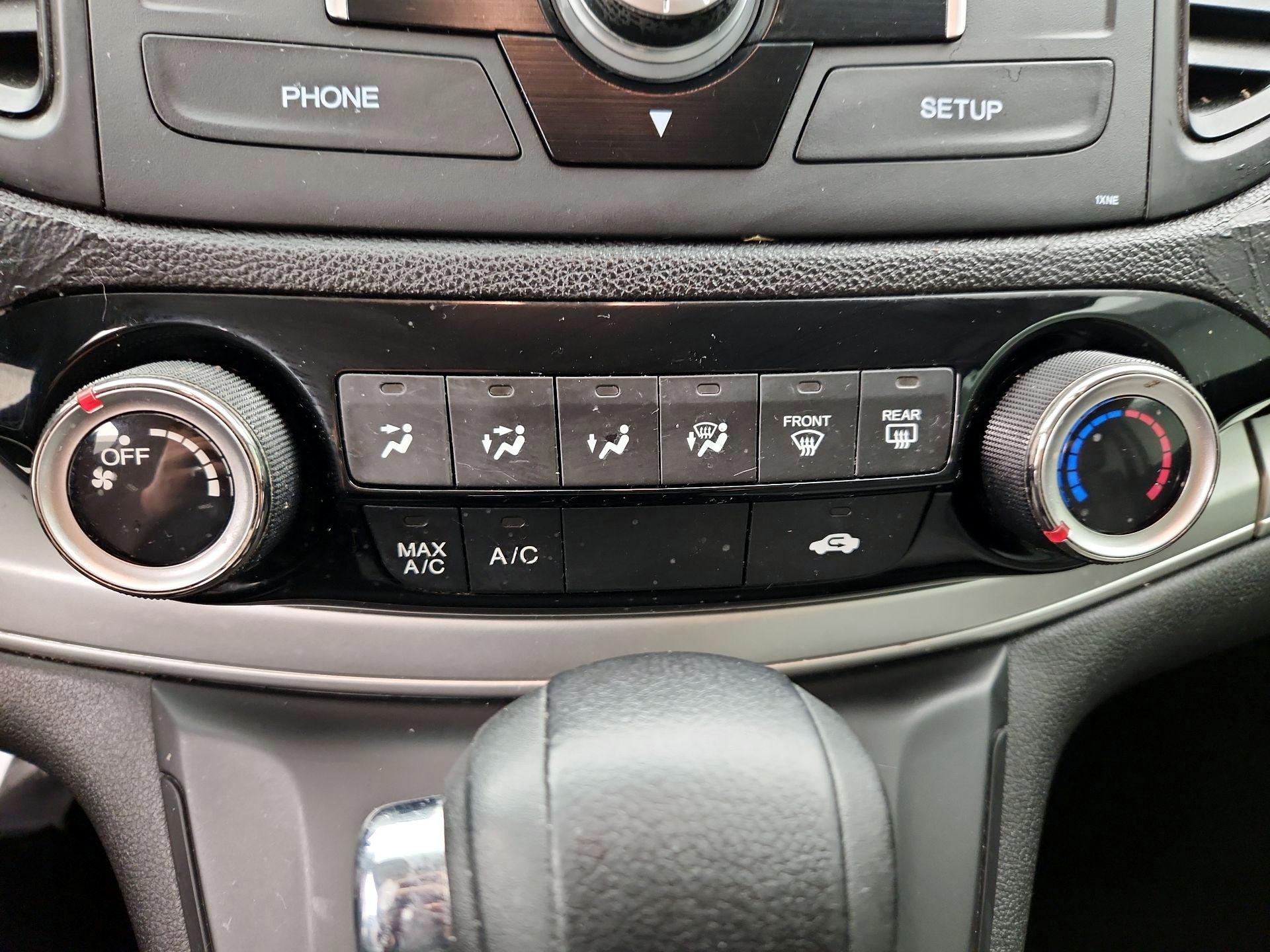 Thumbnail: 2016 Honda CR-V - 16