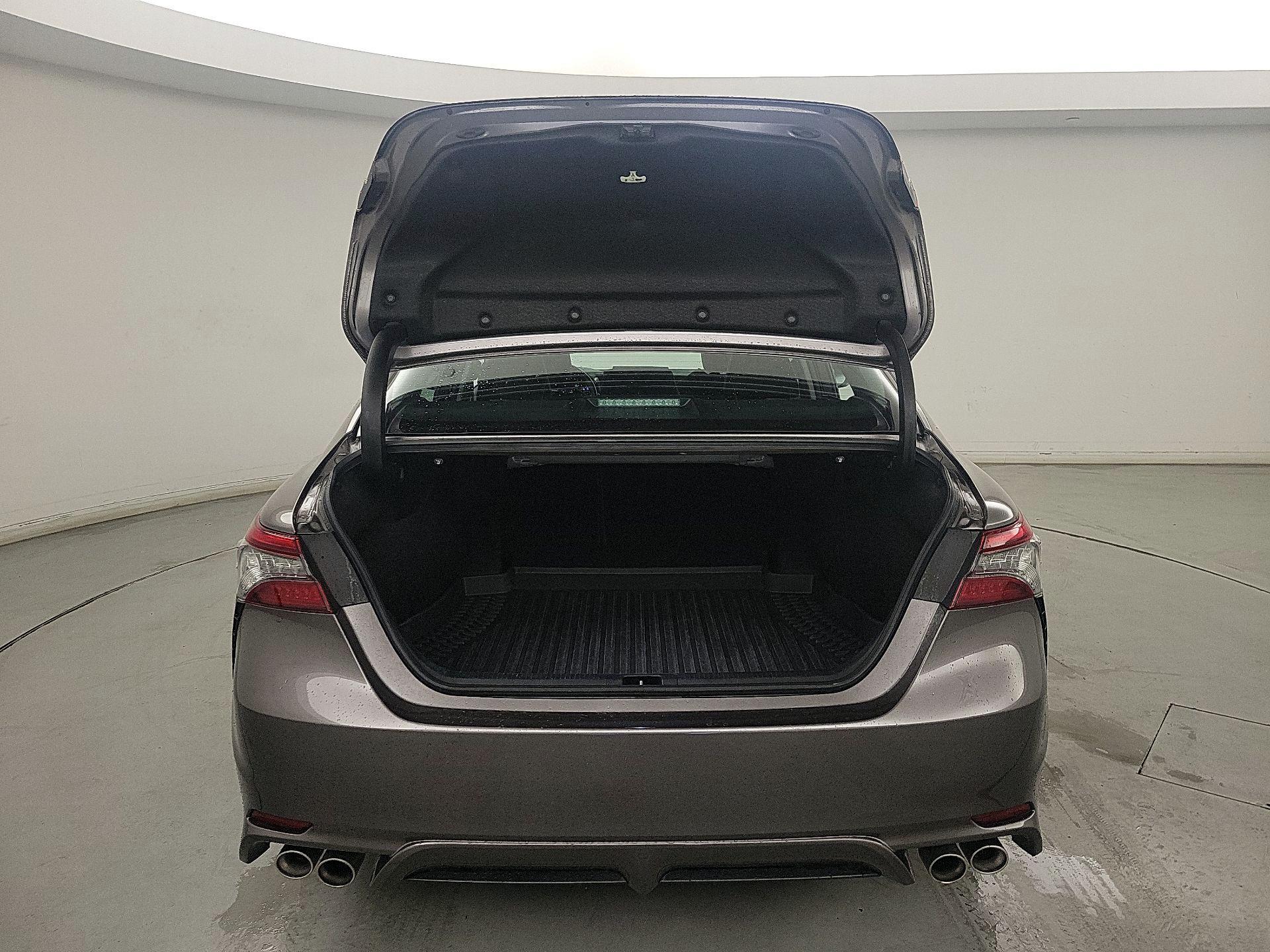 Thumbnail: 2023 Toyota Camry - 20