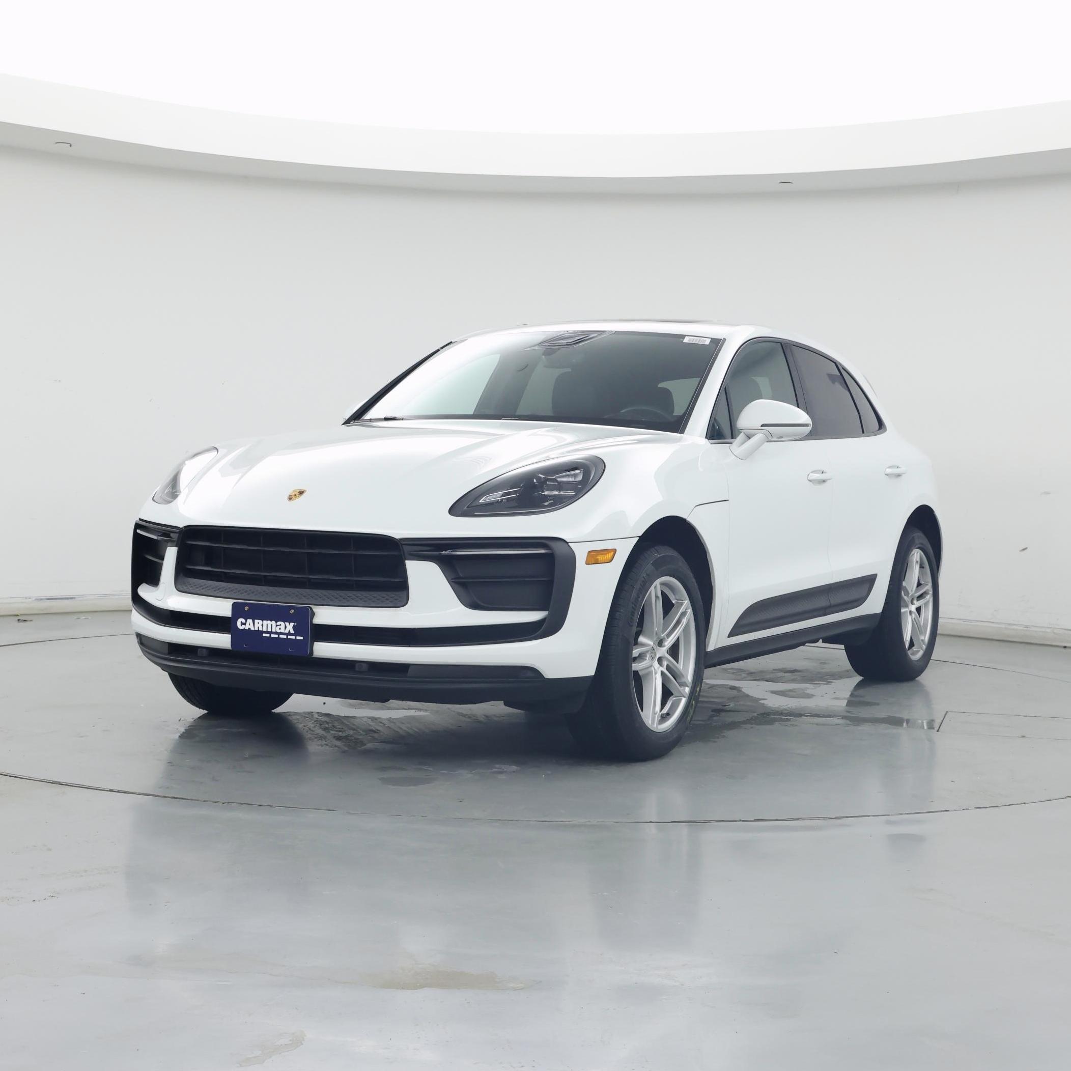 Thumbnail: 2022 Porsche Macan - 4