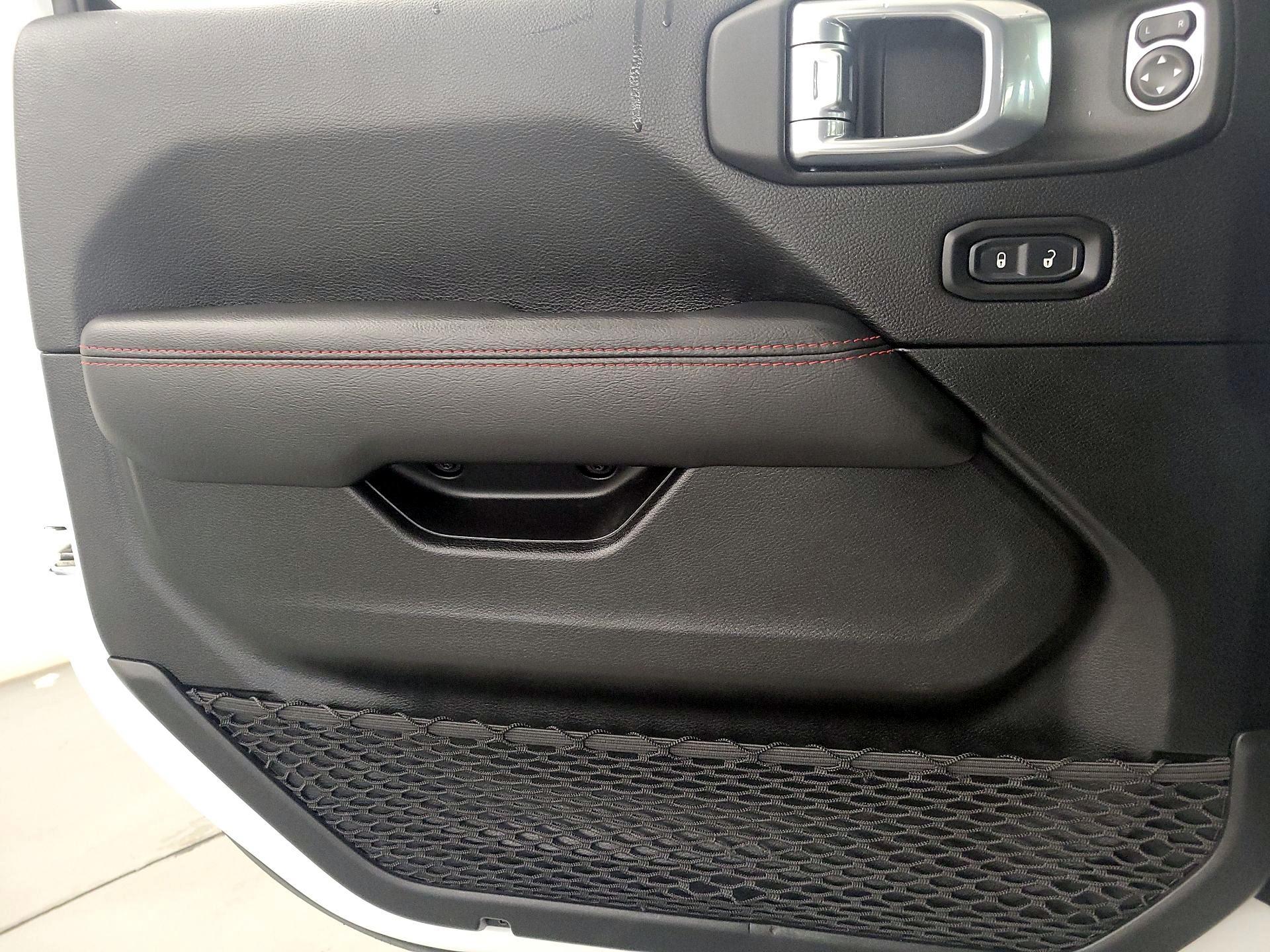 Thumbnail: 2022 Jeep Wrangler - 12