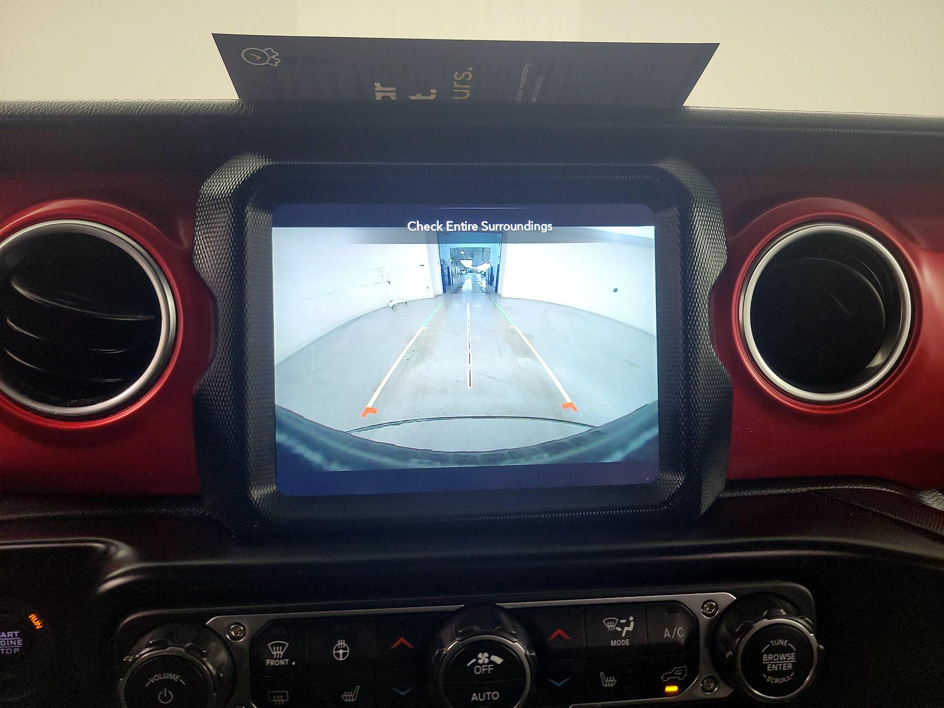 Thumbnail: 2022 Jeep Wrangler - 15