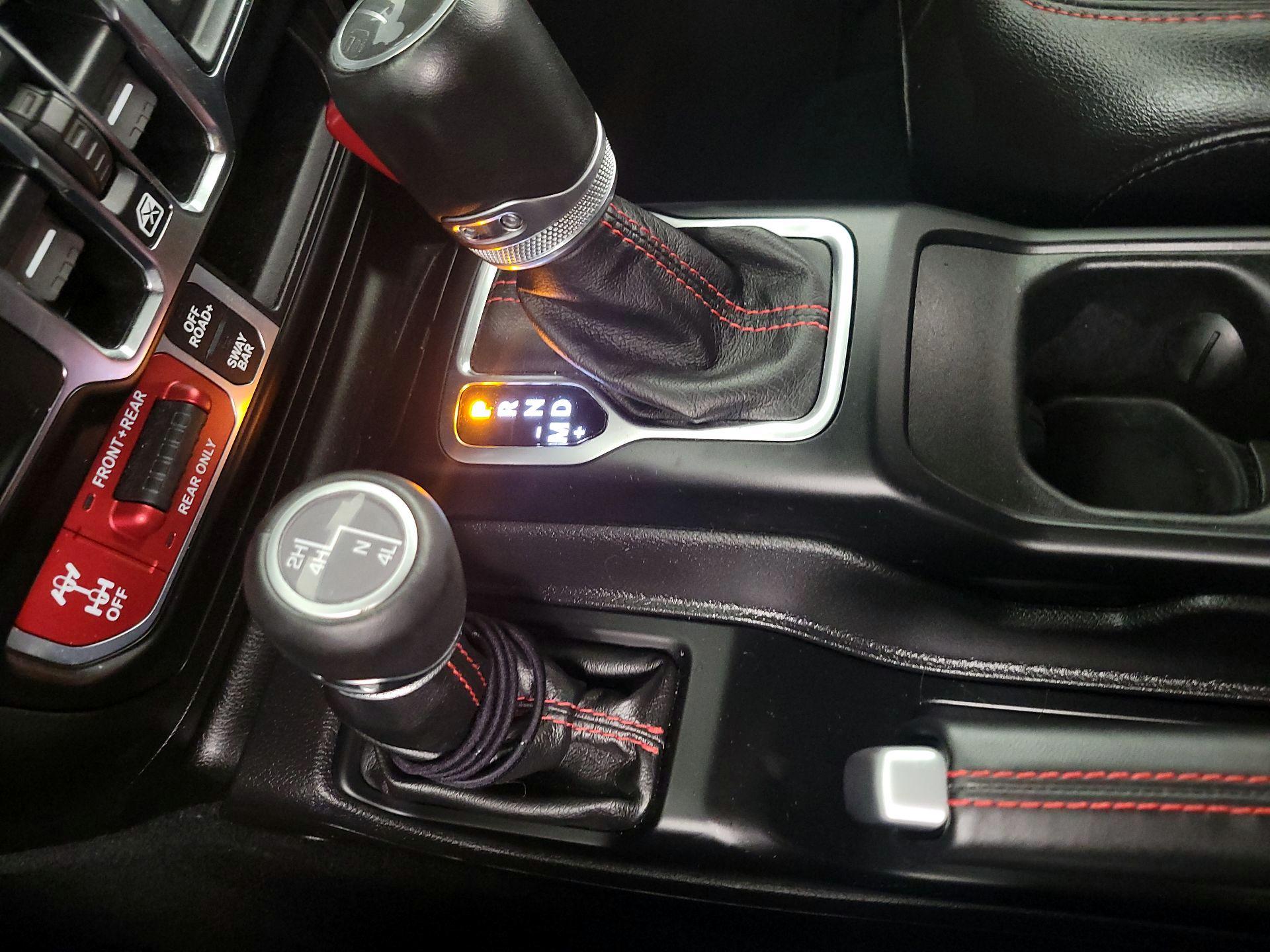 Thumbnail: 2022 Jeep Wrangler - 18