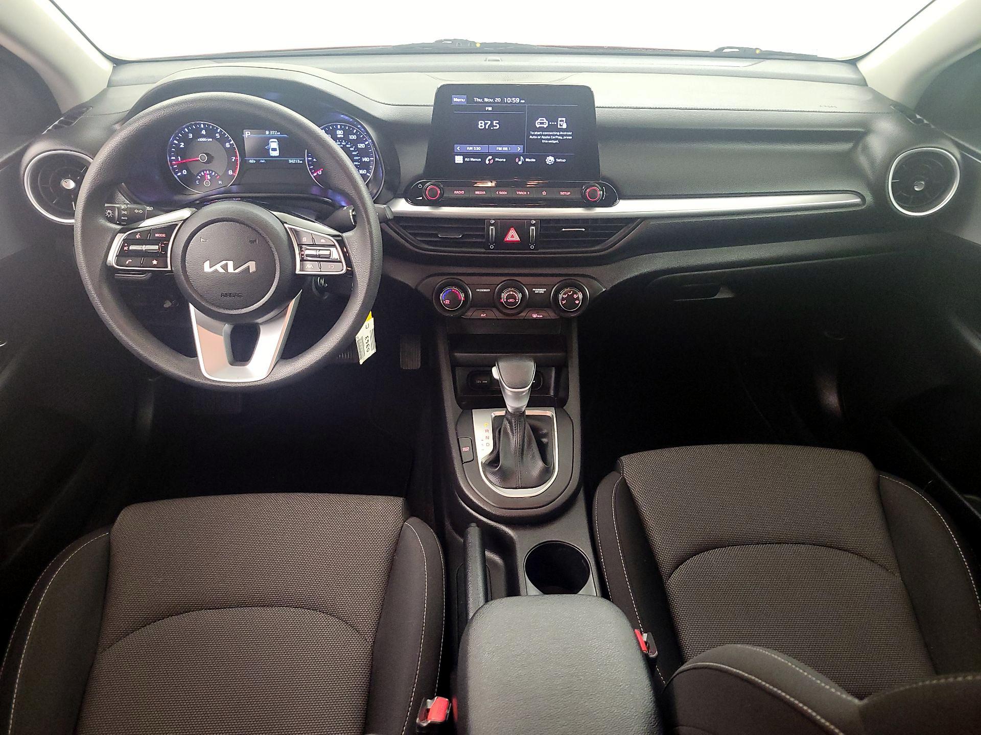 Thumbnail: 2023 Kia Forte - 9