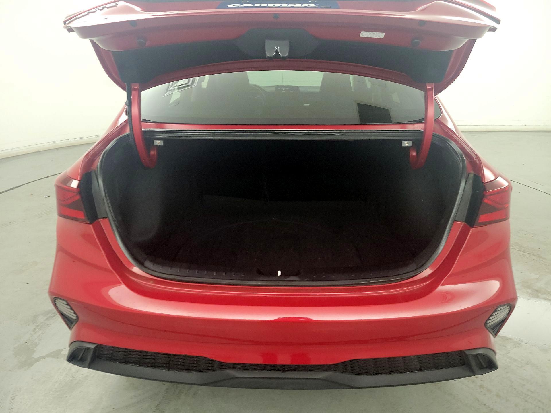 Thumbnail: 2023 Kia Forte - 20