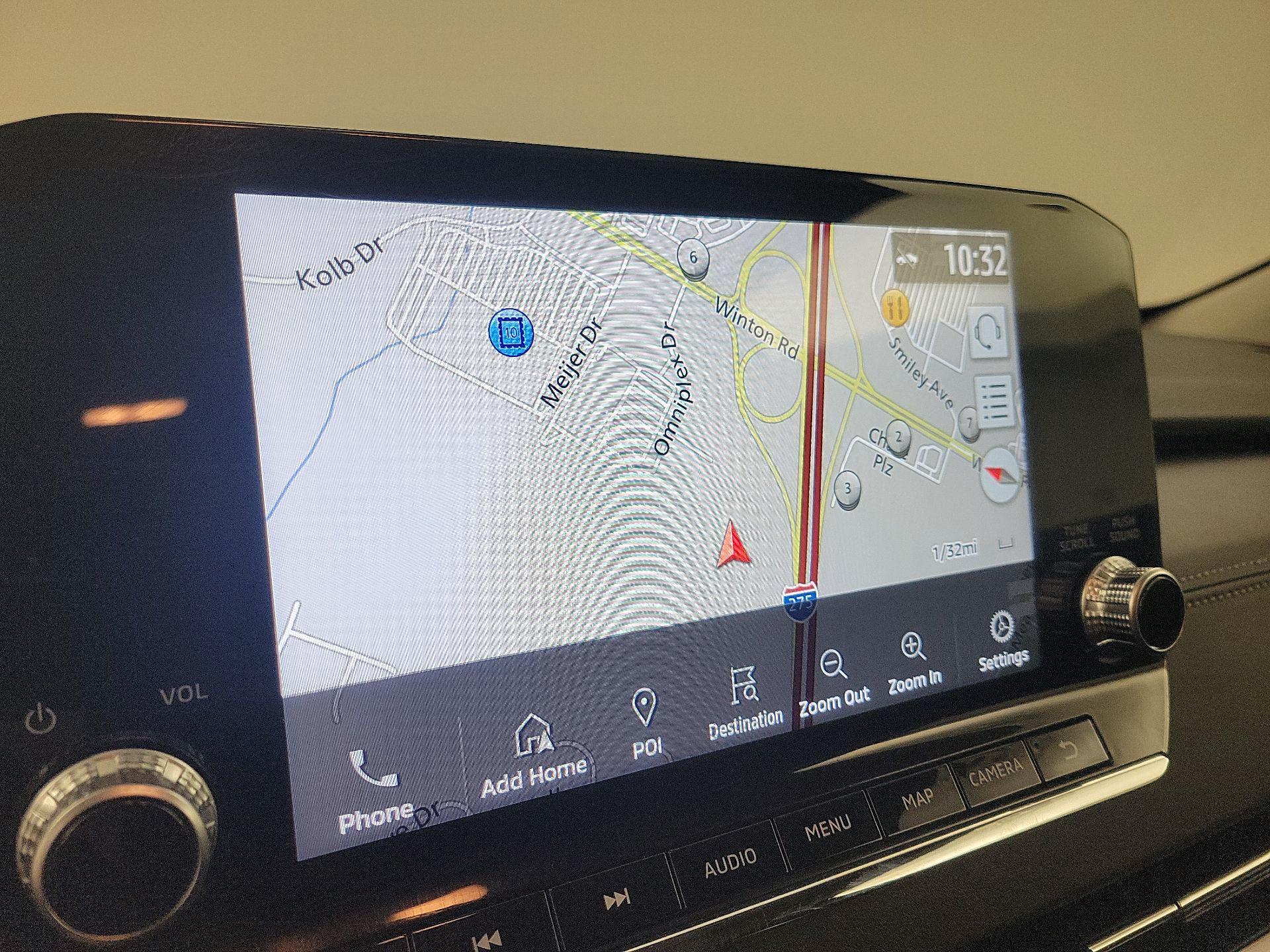 Thumbnail: 2022 Mitsubishi Outlander - 14