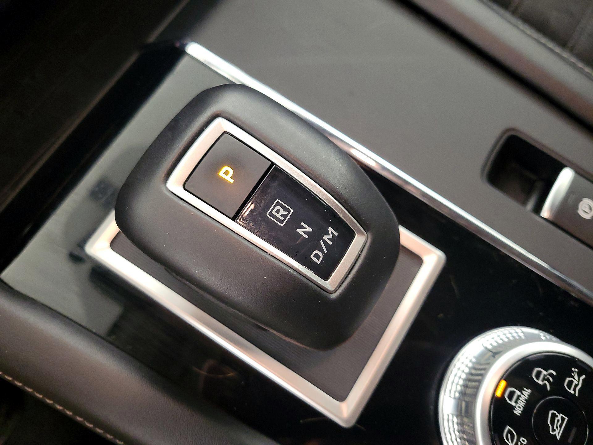 Thumbnail: 2022 Mitsubishi Outlander - 18