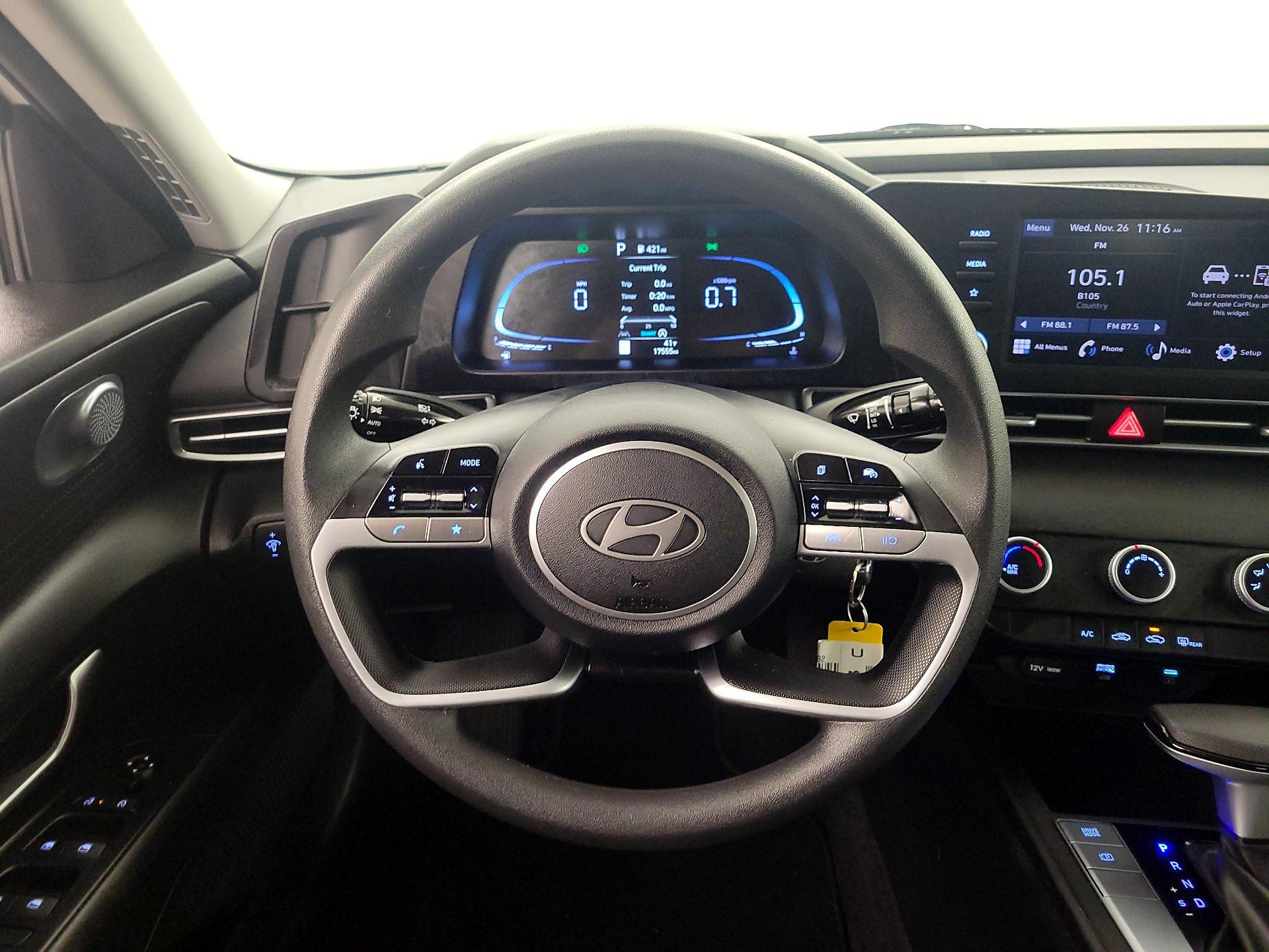 Thumbnail: 2024 Hyundai Elantra - 10