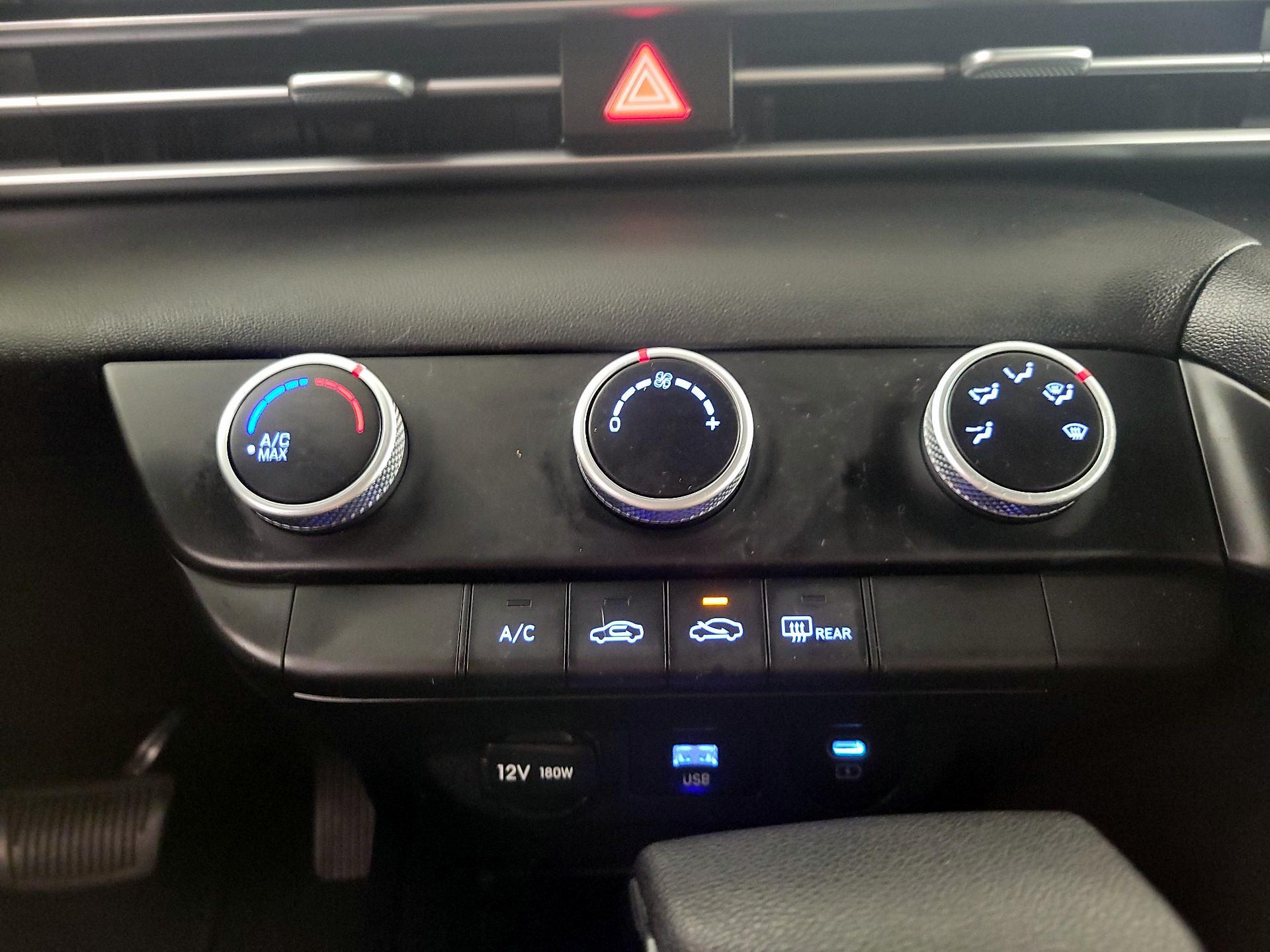 Thumbnail: 2024 Hyundai Elantra - 16