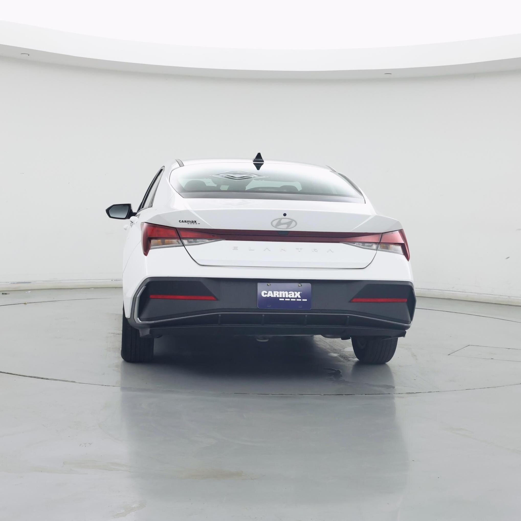 Thumbnail: 2024 Hyundai Elantra - 6