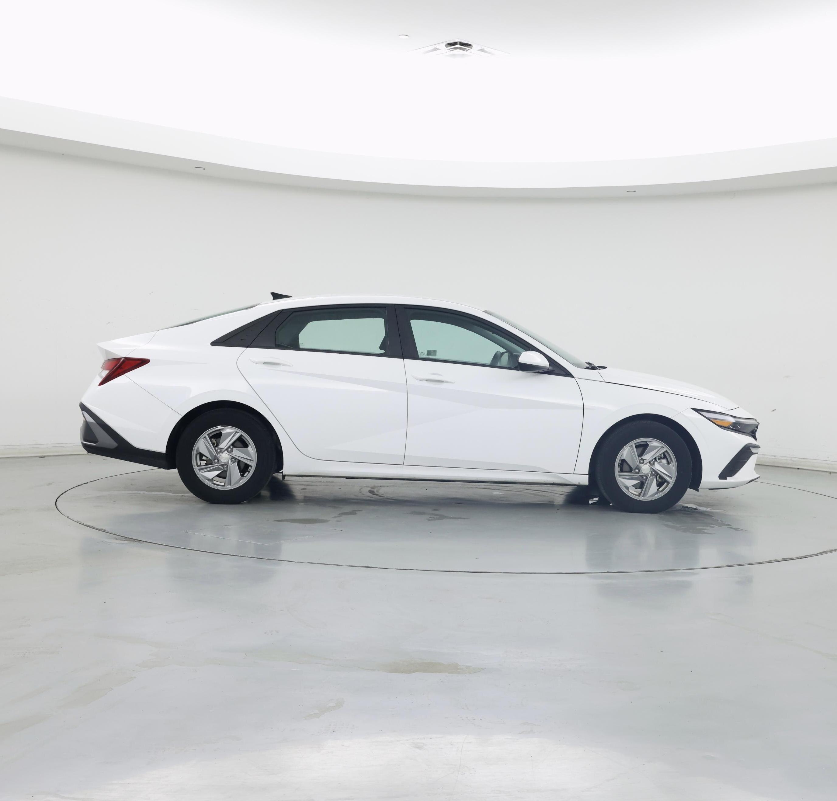 Thumbnail: 2024 Hyundai Elantra - 7