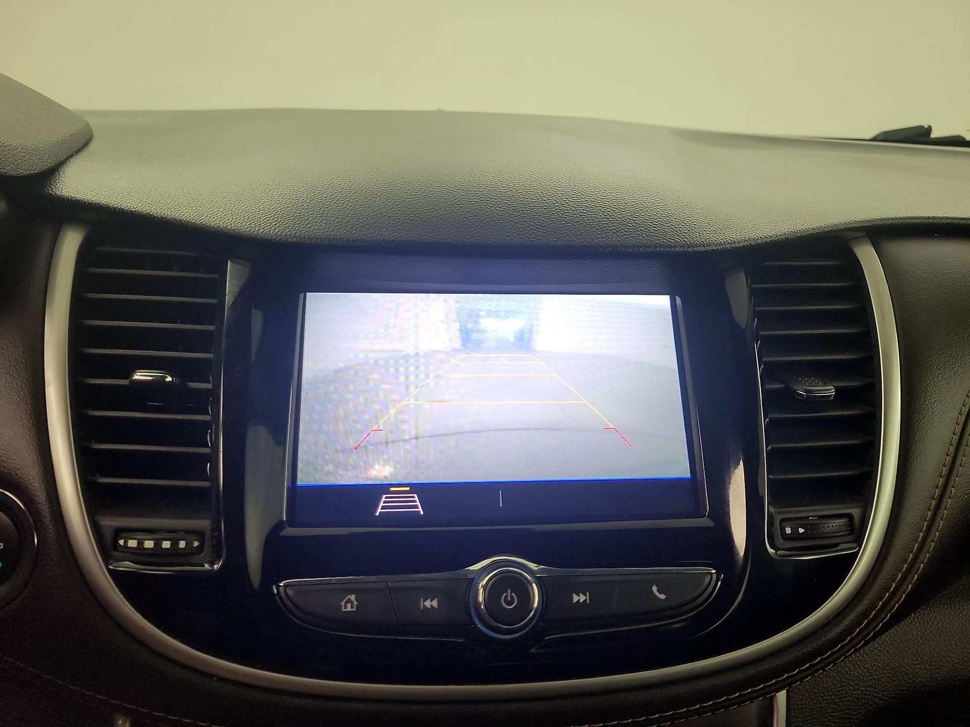 Thumbnail: 2021 Chevrolet Trax - 14