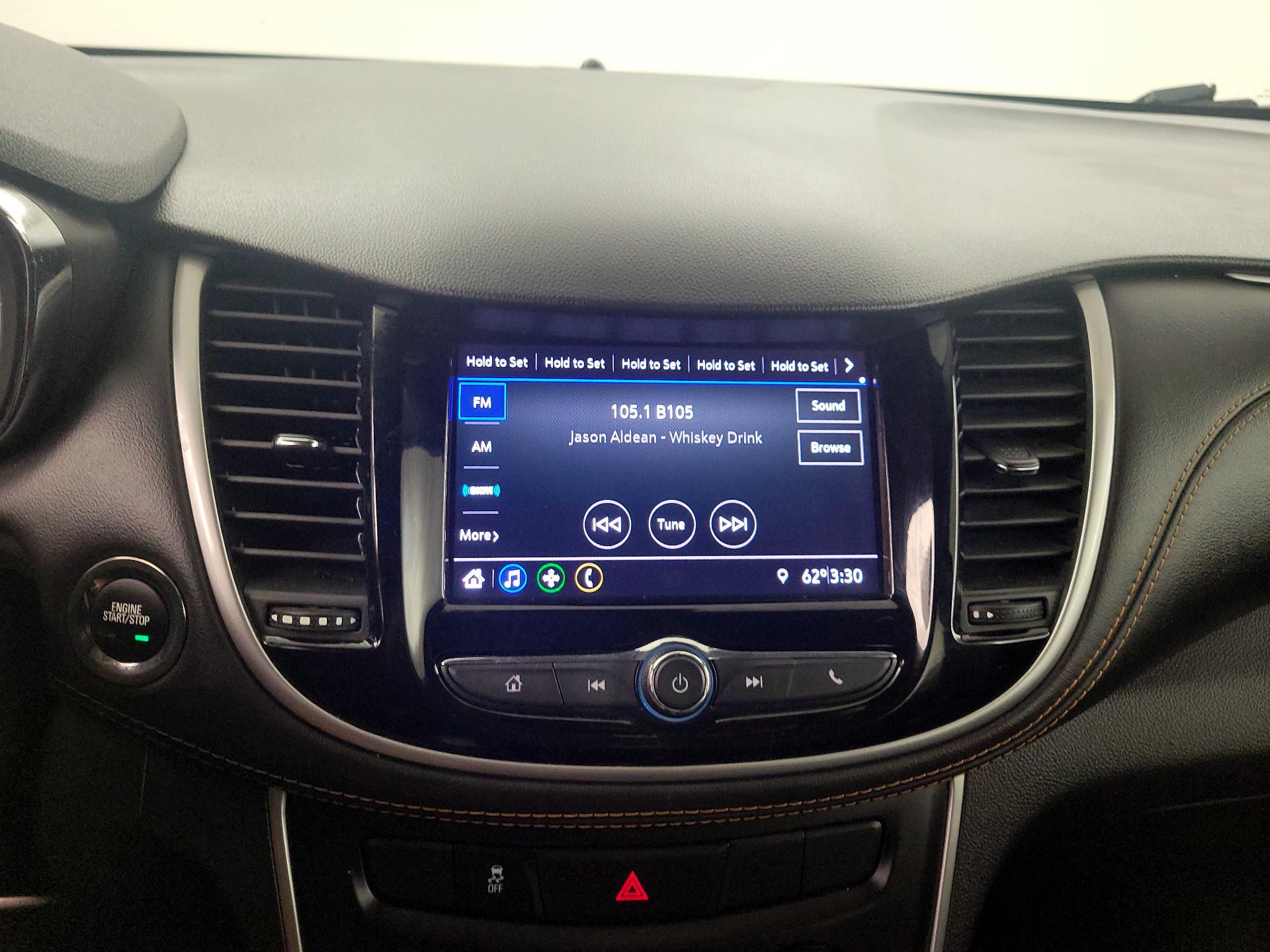 Thumbnail: 2021 Chevrolet Trax - 15