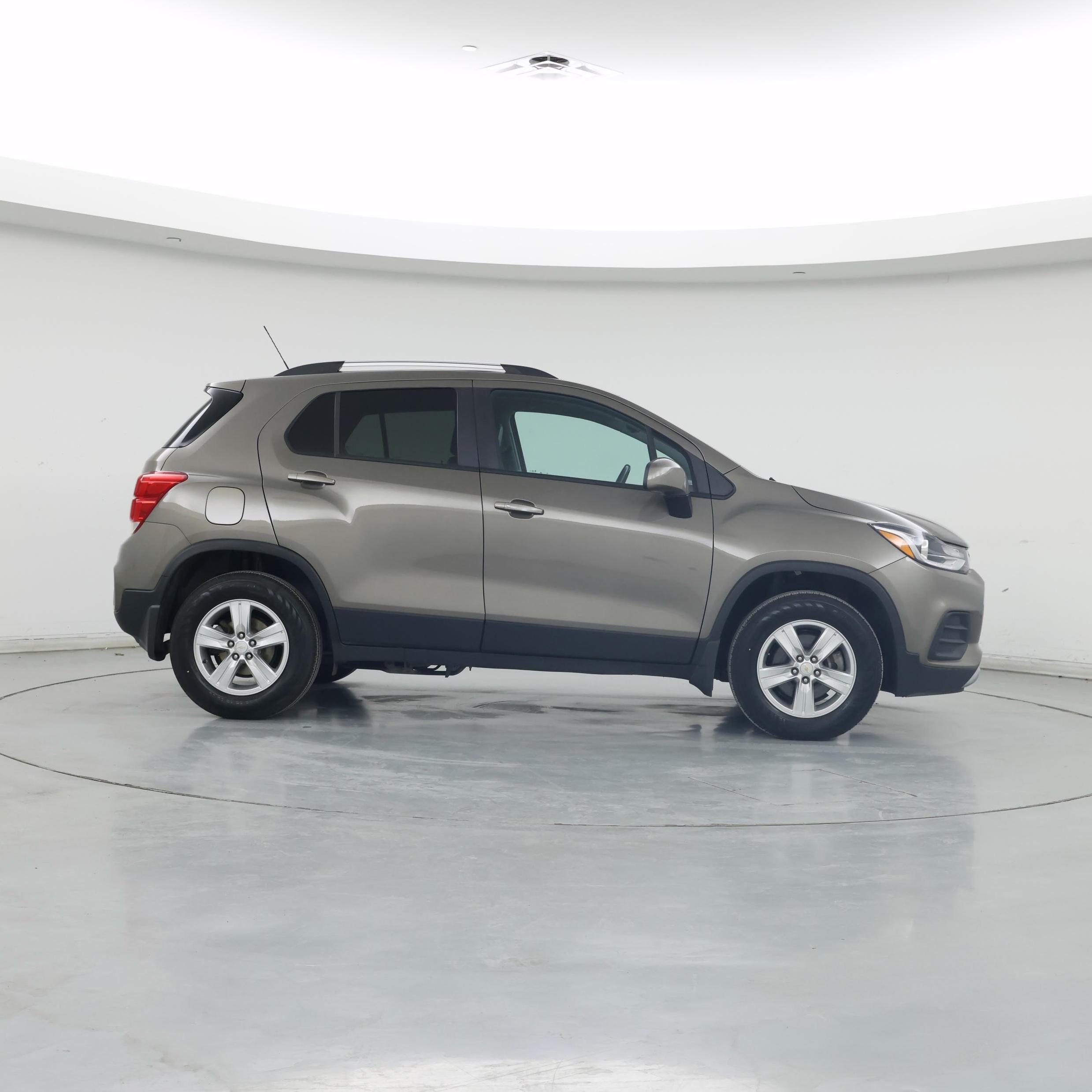 Thumbnail: 2021 Chevrolet Trax - 7