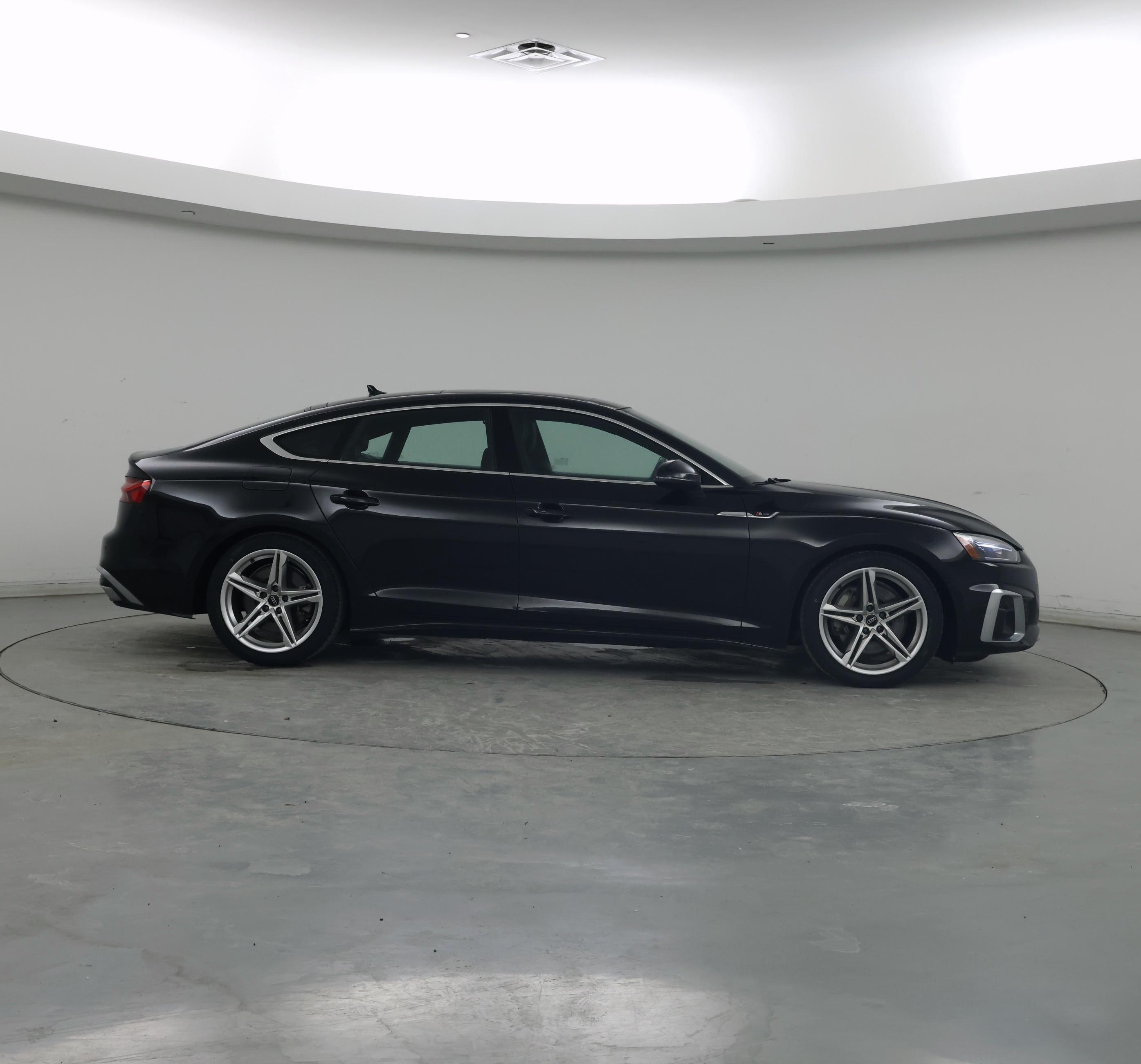 Thumbnail: 2022 Audi A5 - 7