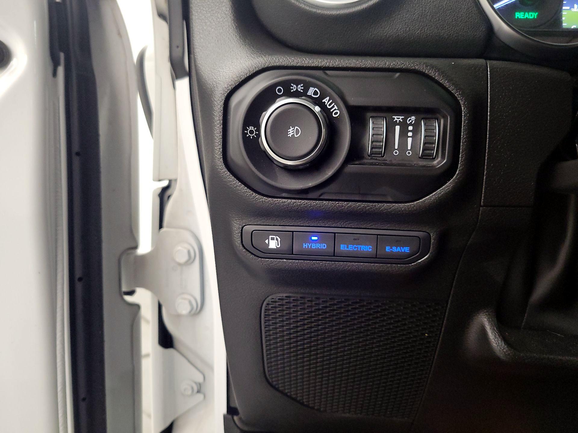 Thumbnail: 2022 Jeep Wrangler - 13