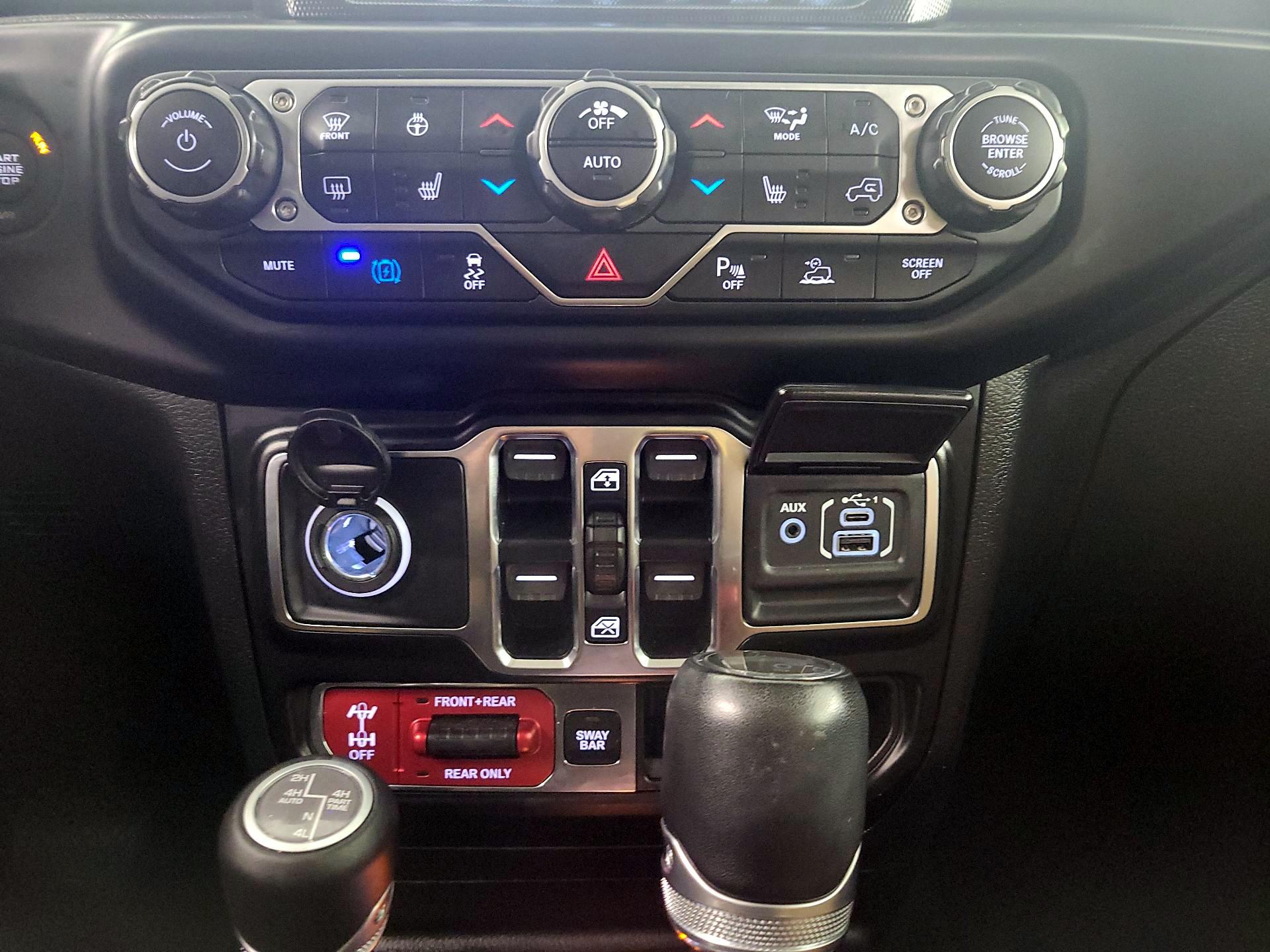 Thumbnail: 2022 Jeep Wrangler - 19