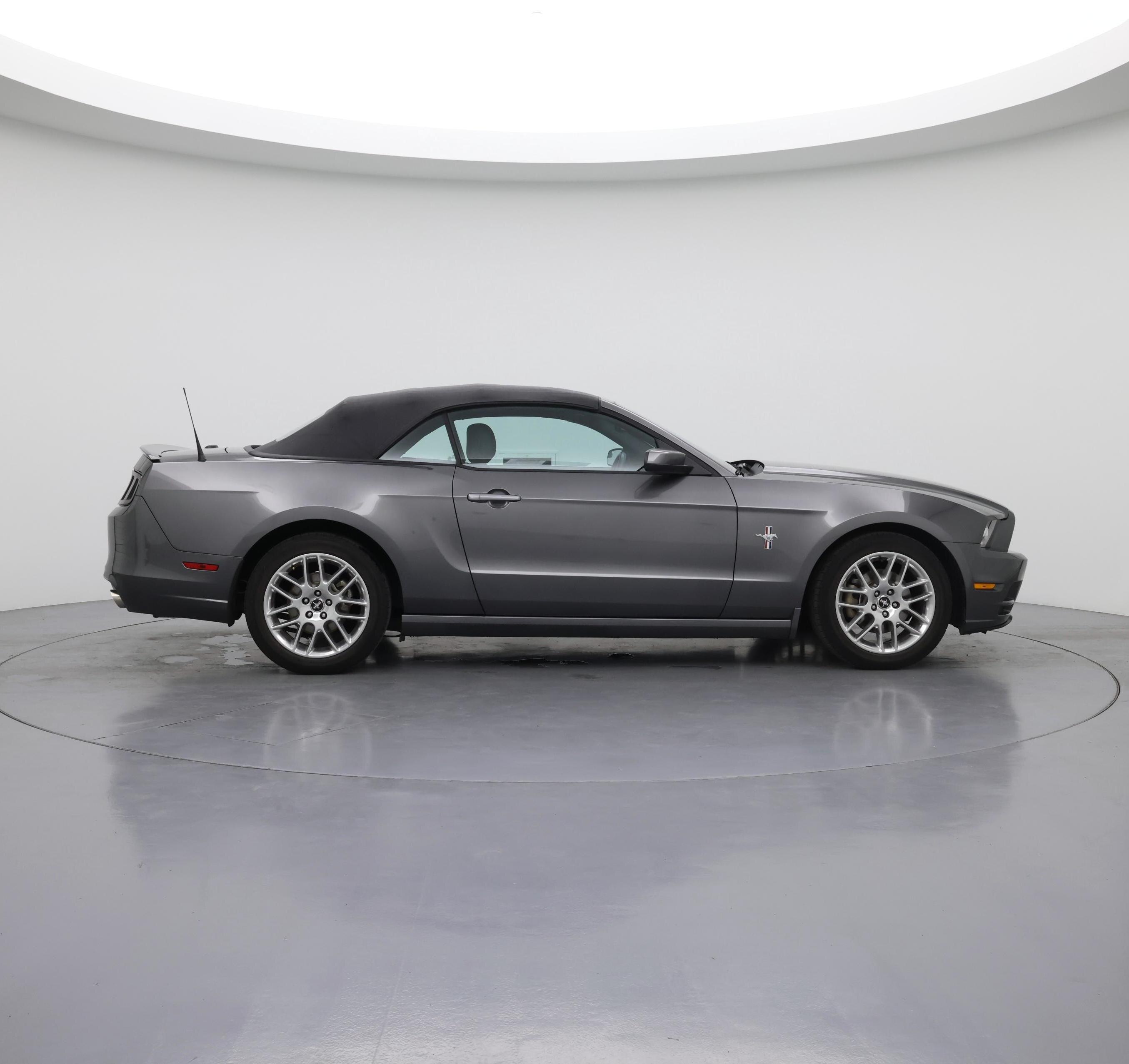 Thumbnail: 2014 Ford Mustang - 7