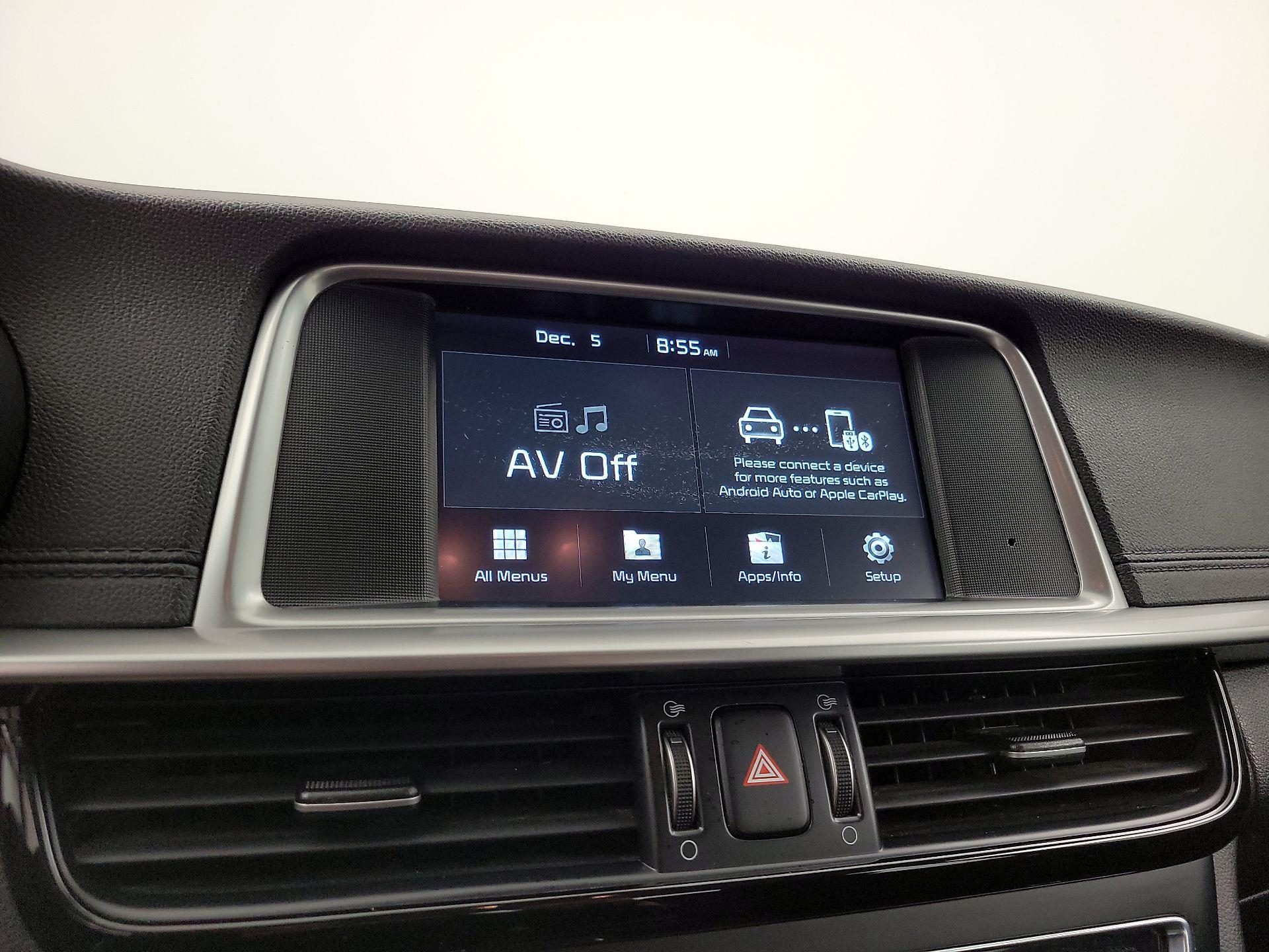 Thumbnail: 2020 Kia Optima - 15