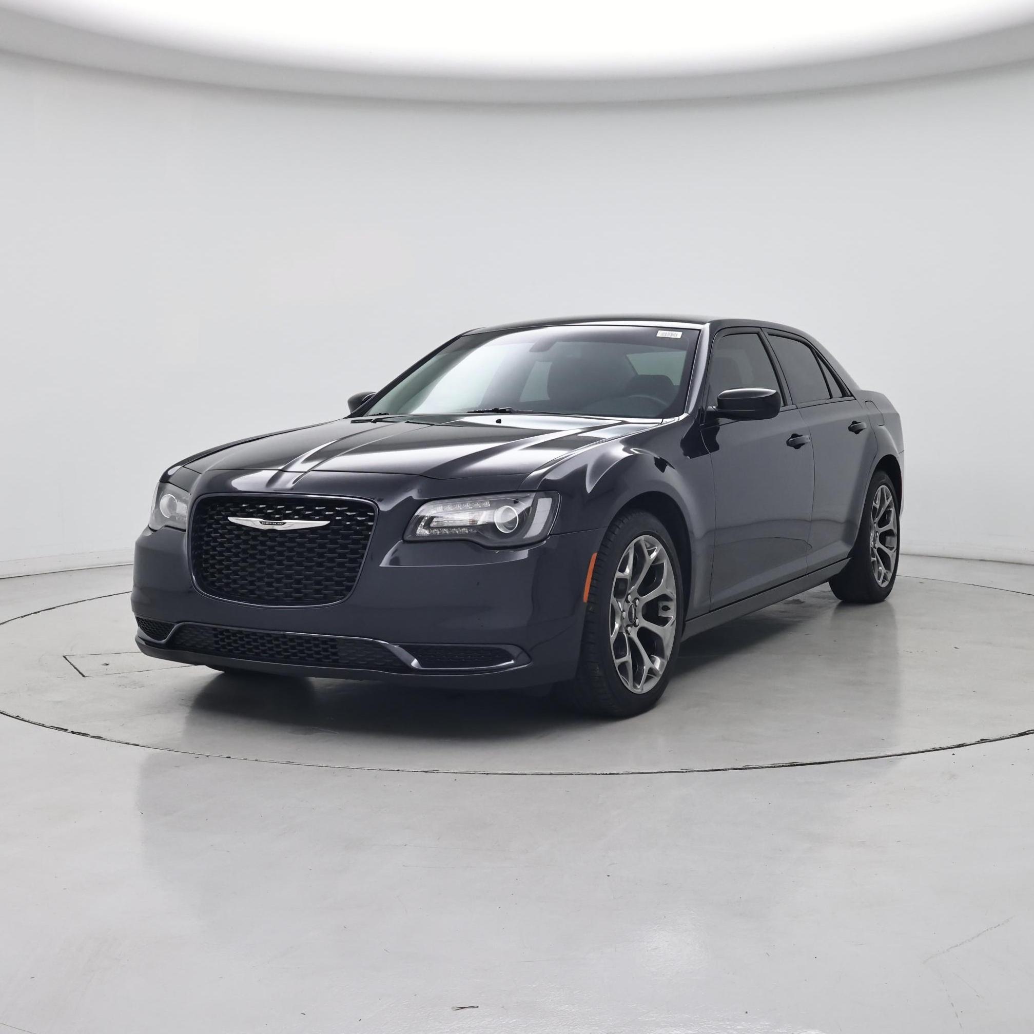 Thumbnail: 2018 Chrysler 300 - 4