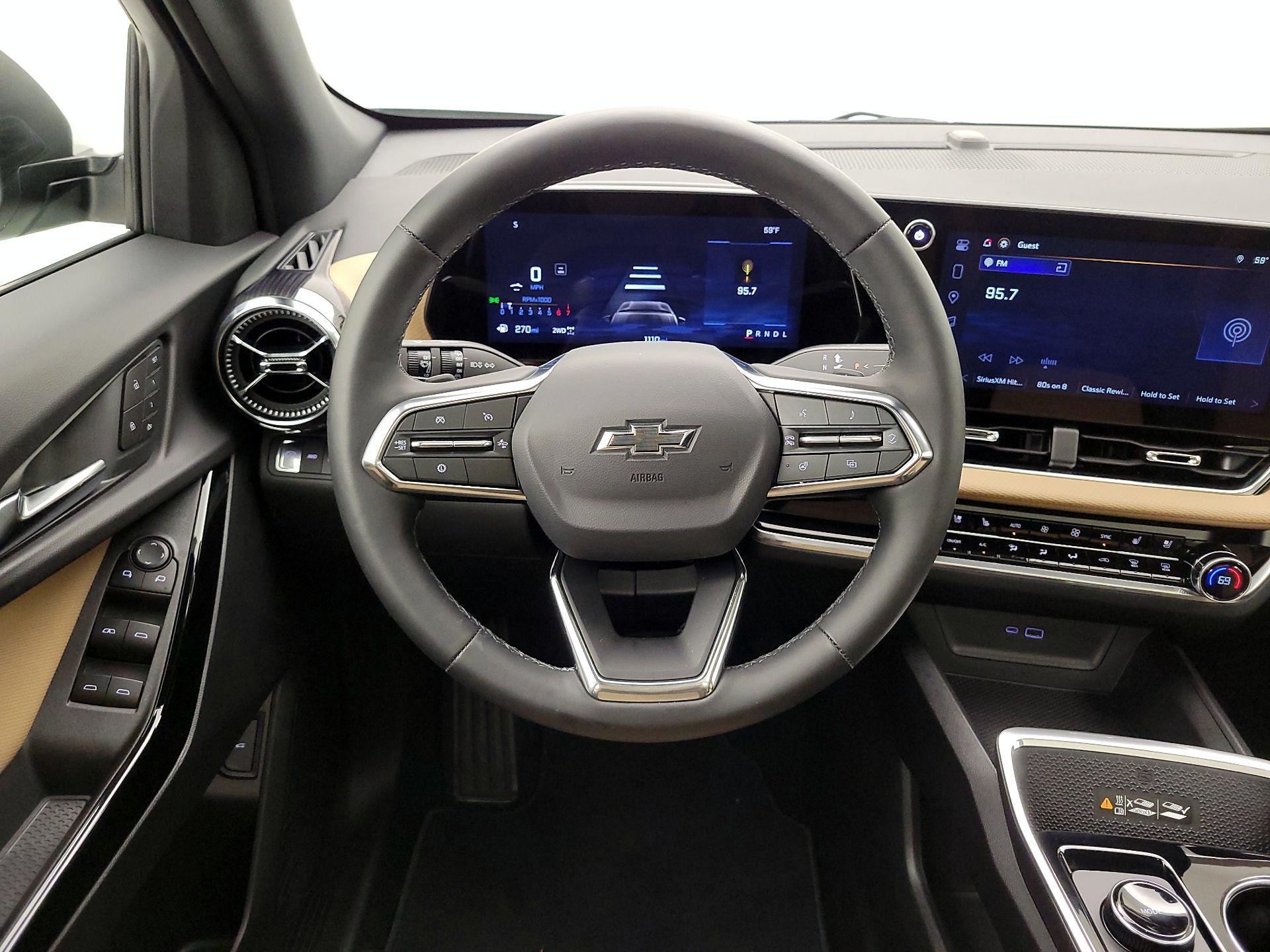 Thumbnail: 2026 Chevrolet Equinox - 10