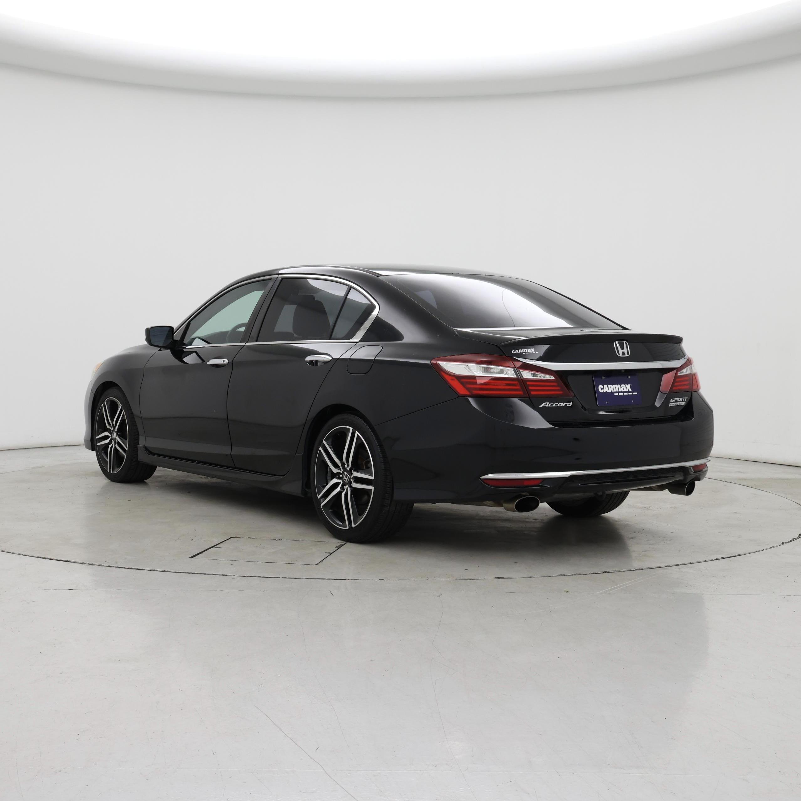 Thumbnail: 2017 Honda Accord - 2
