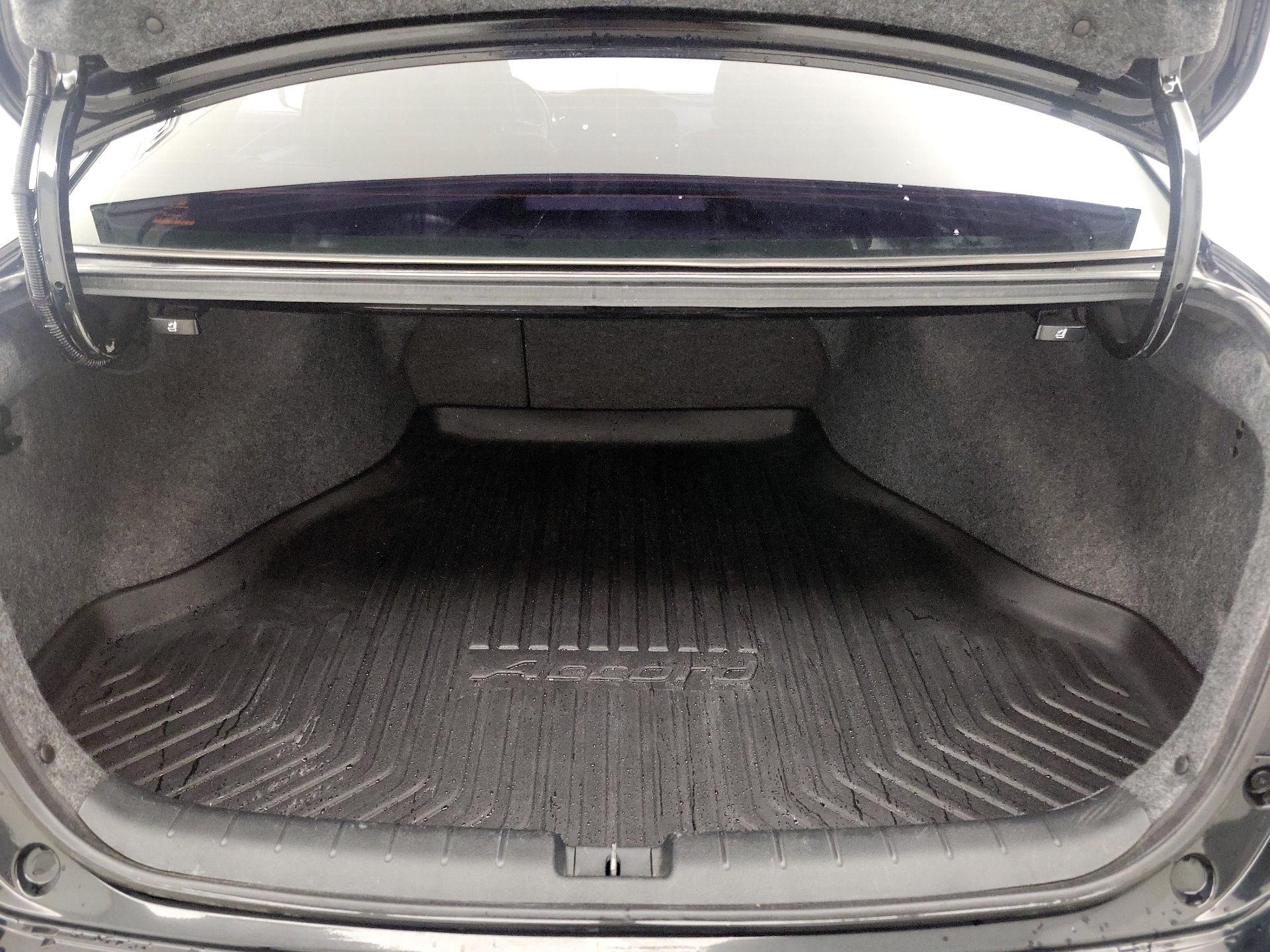 Thumbnail: 2017 Honda Accord - 20