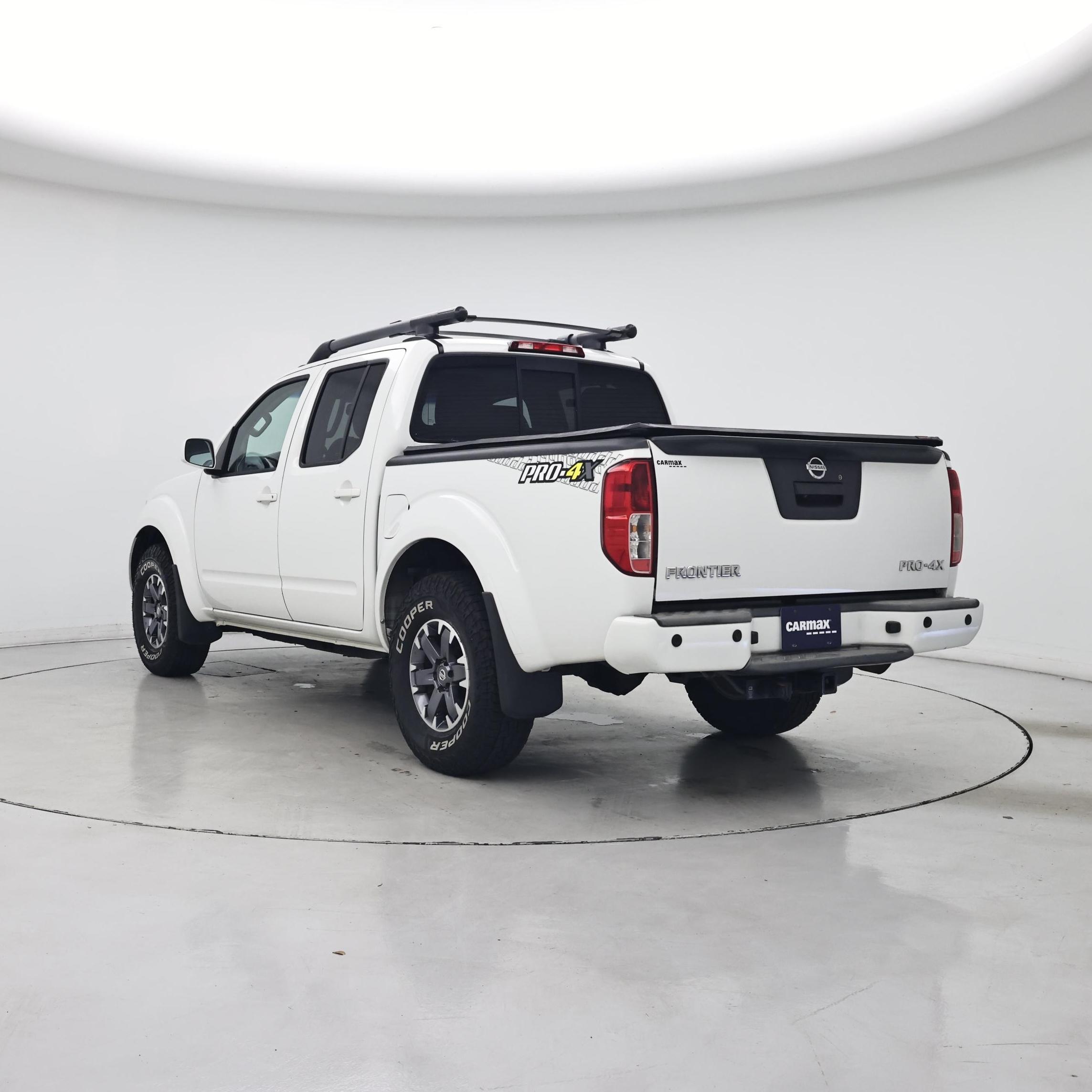 Thumbnail: 2015 Nissan Frontier - 2