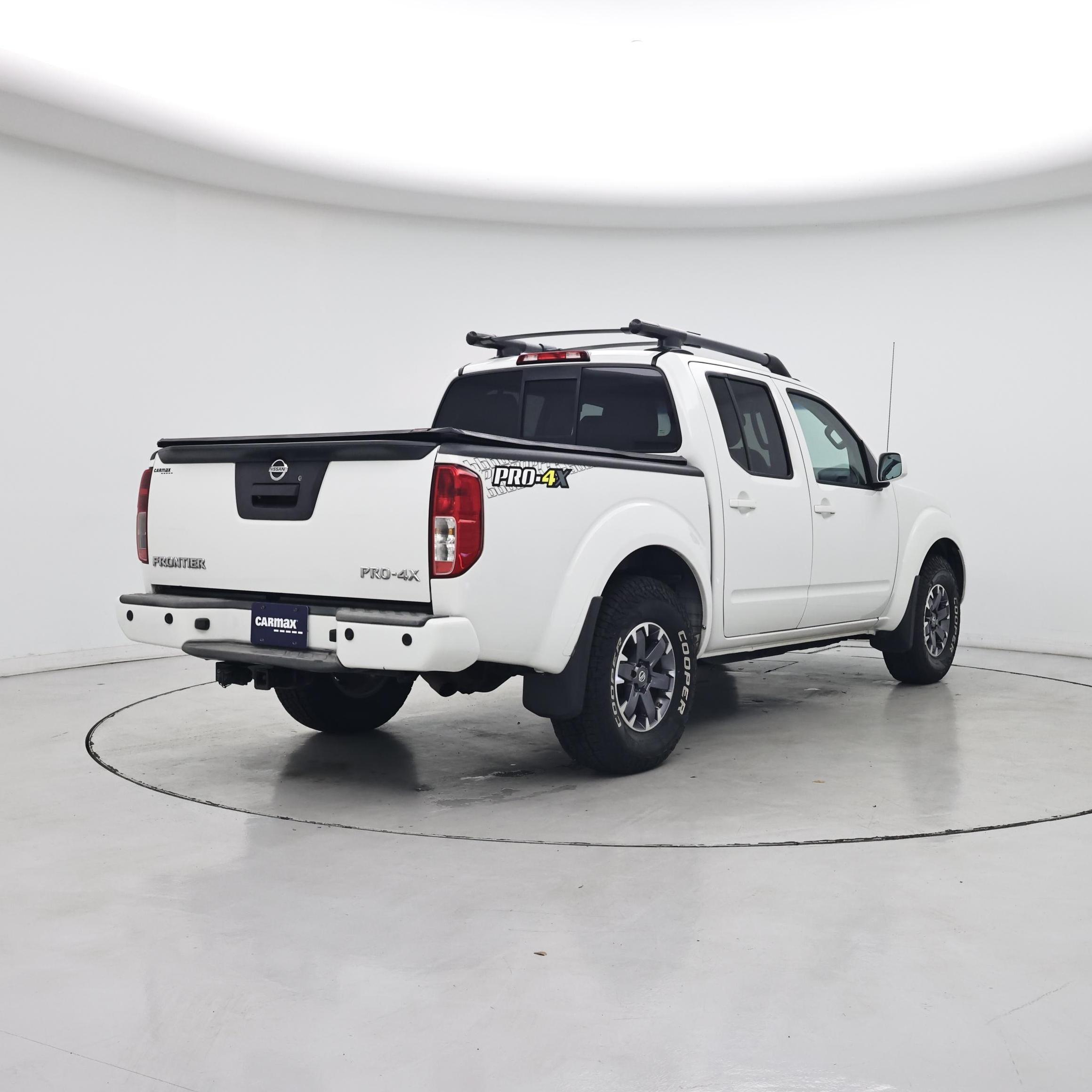 Thumbnail: 2015 Nissan Frontier - 8
