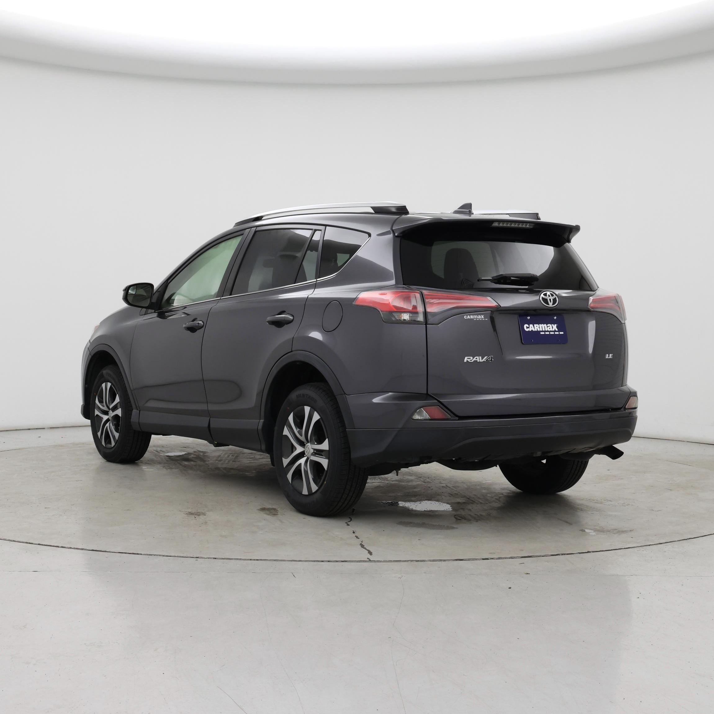 Thumbnail: 2016 Toyota RAV4 - 2