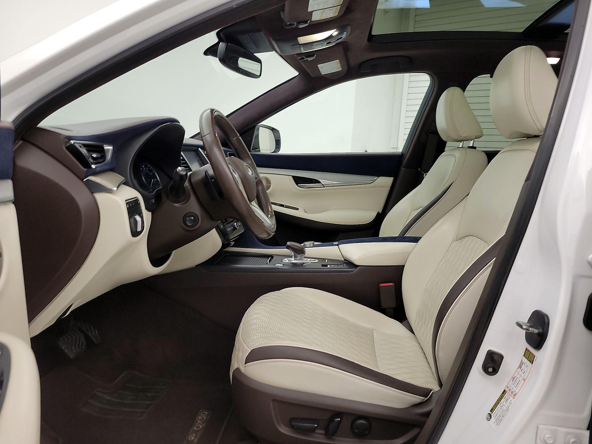 Thumbnail: 2019 INFINITI QX50 - 11