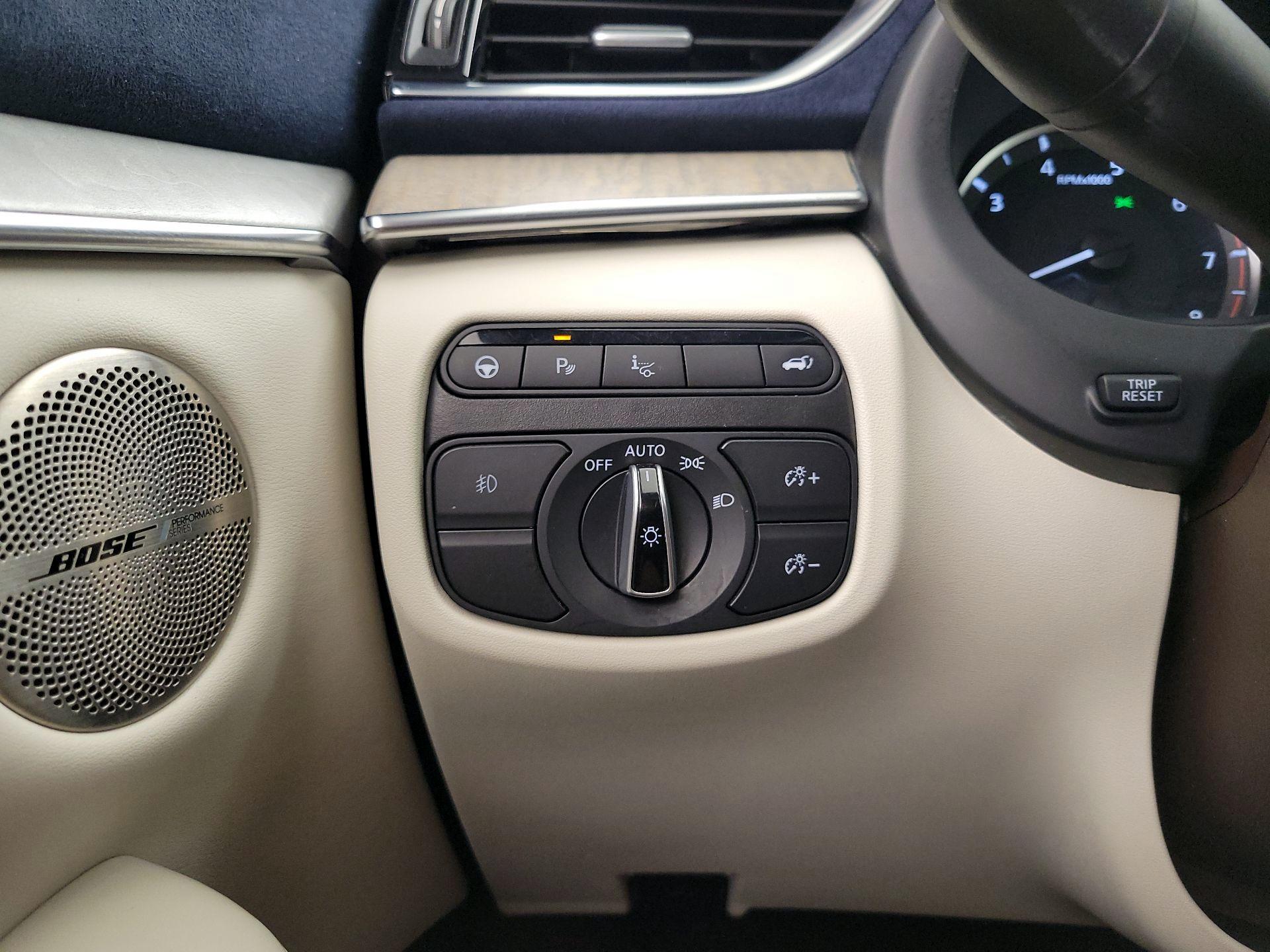 Thumbnail: 2019 INFINITI QX50 - 13