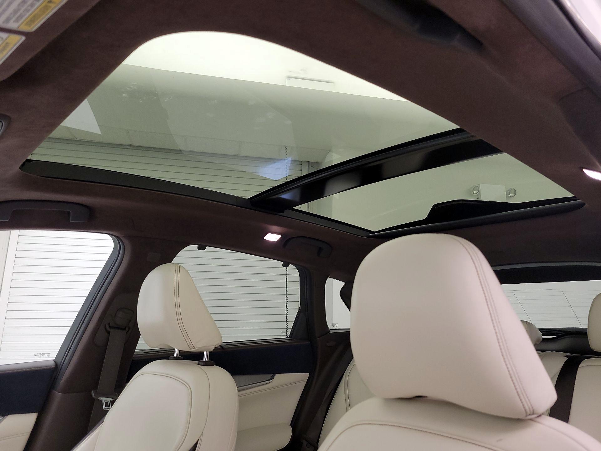 Thumbnail: 2019 INFINITI QX50 - 20