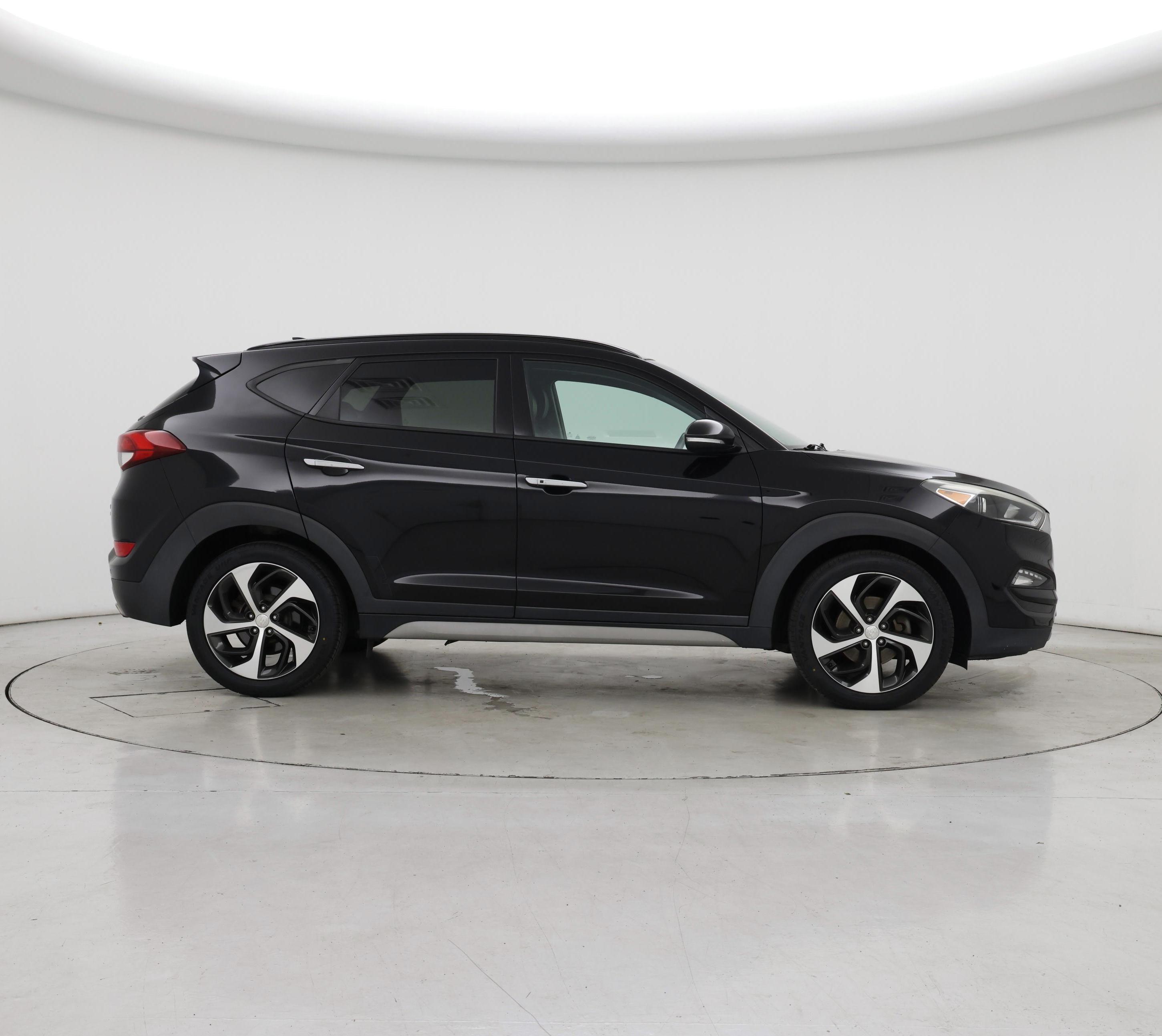 Thumbnail: 2017 Hyundai Tucson - 7